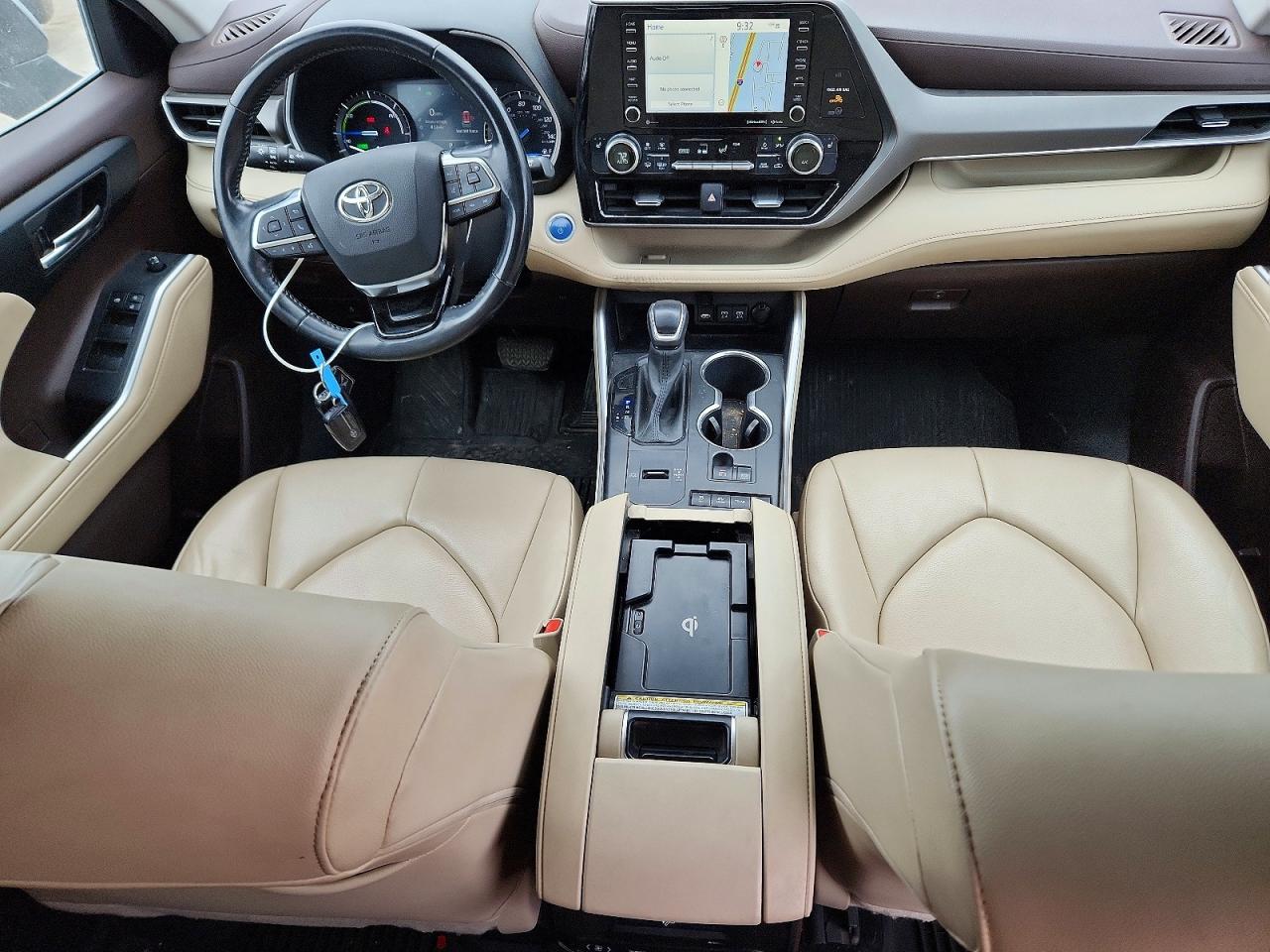 TOYOTA HIGHLANDER 2021 — 9