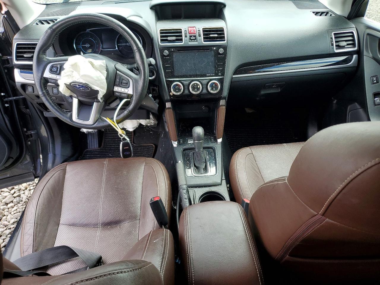 SUBARU FORESTER 2018 — 9