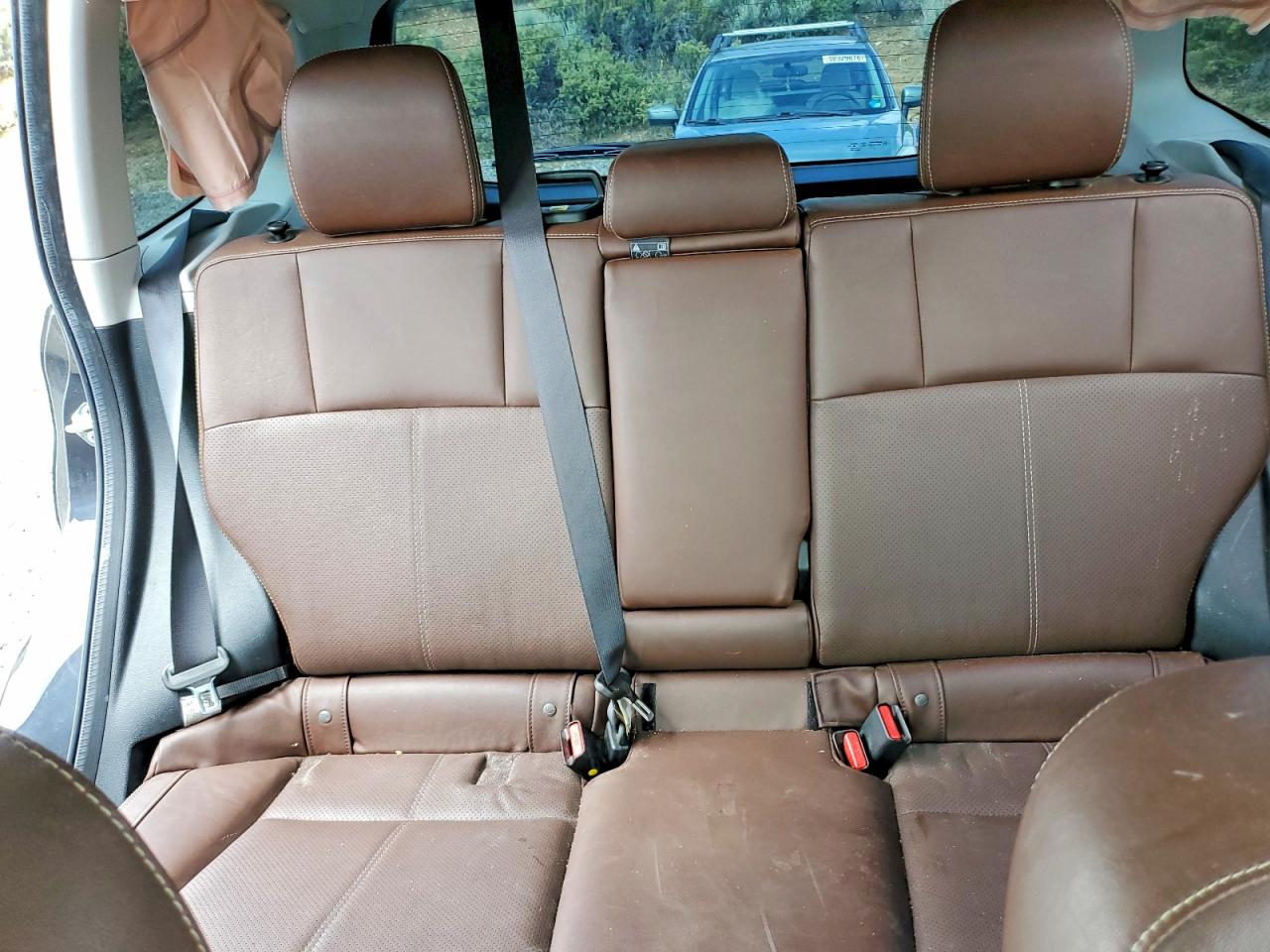 SUBARU FORESTER 2018 — 11