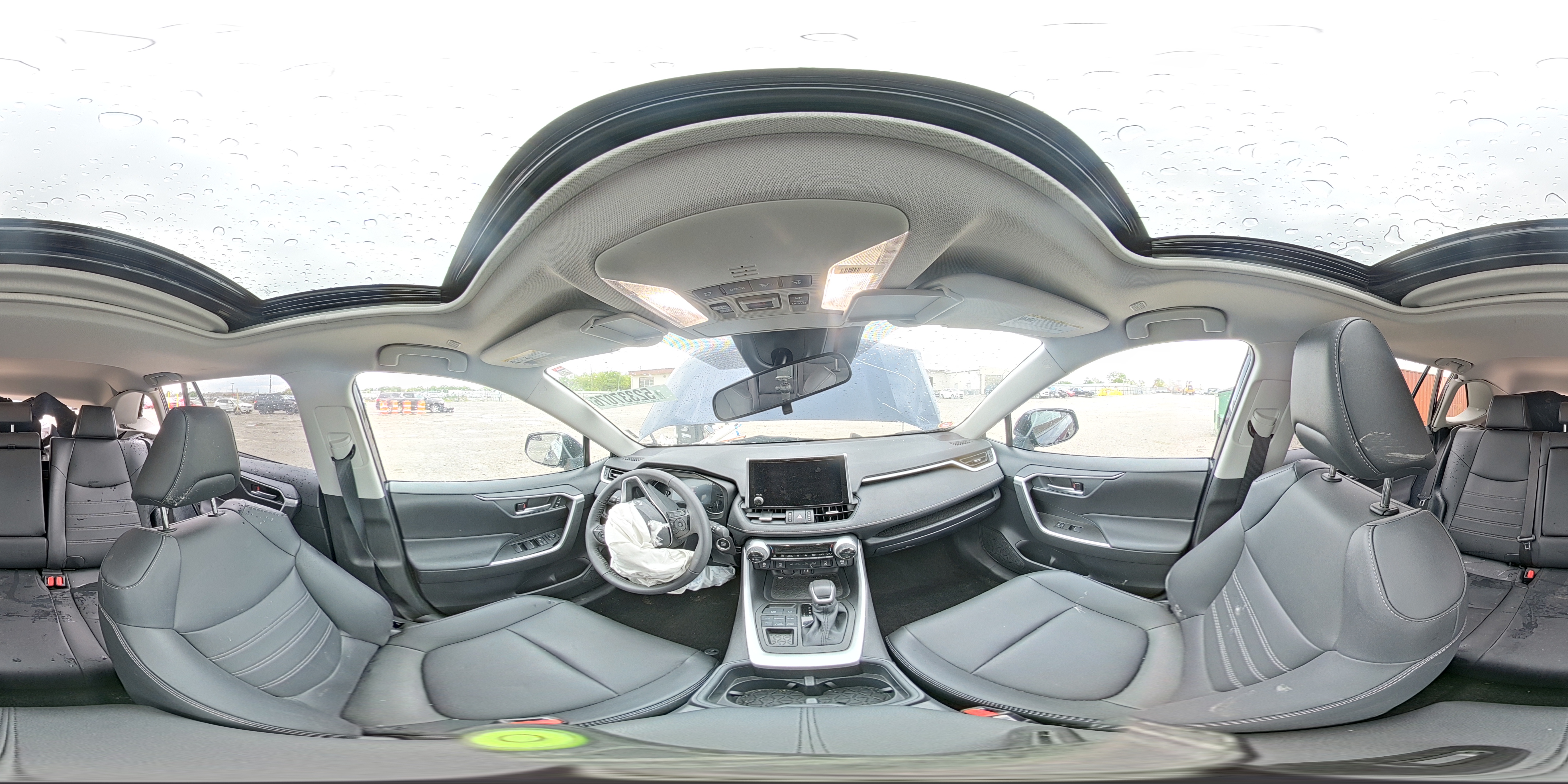TOYOTA RAV4 2025 — 15