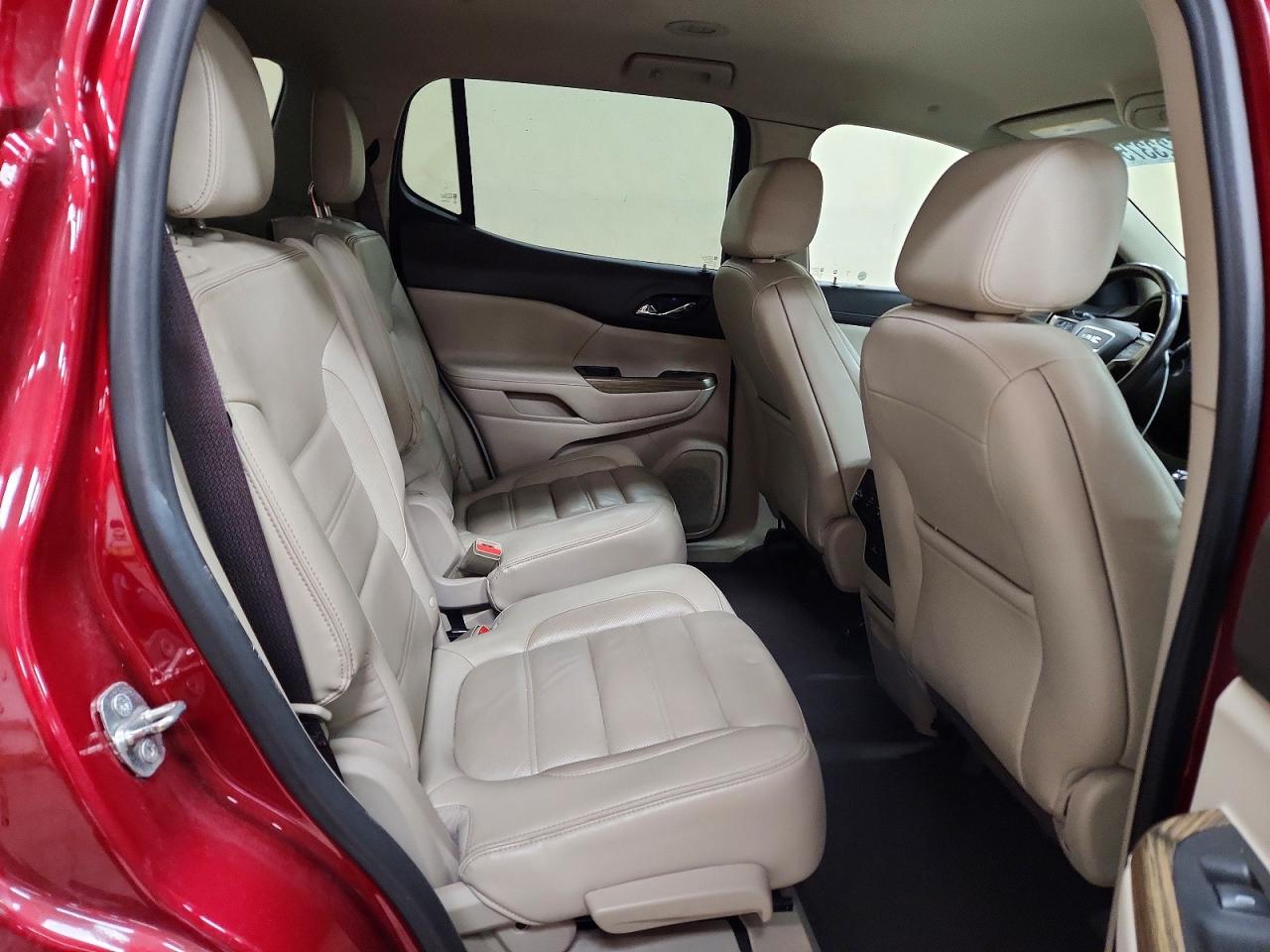 GMC ACADIA 2019 — 12