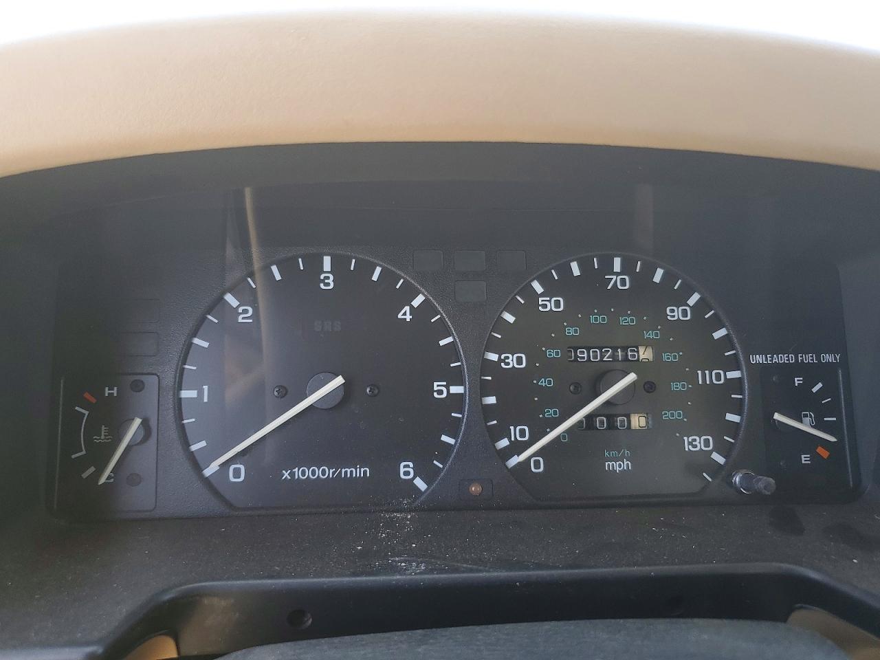 LAND ROVER DISCOVERY 1996 — 10