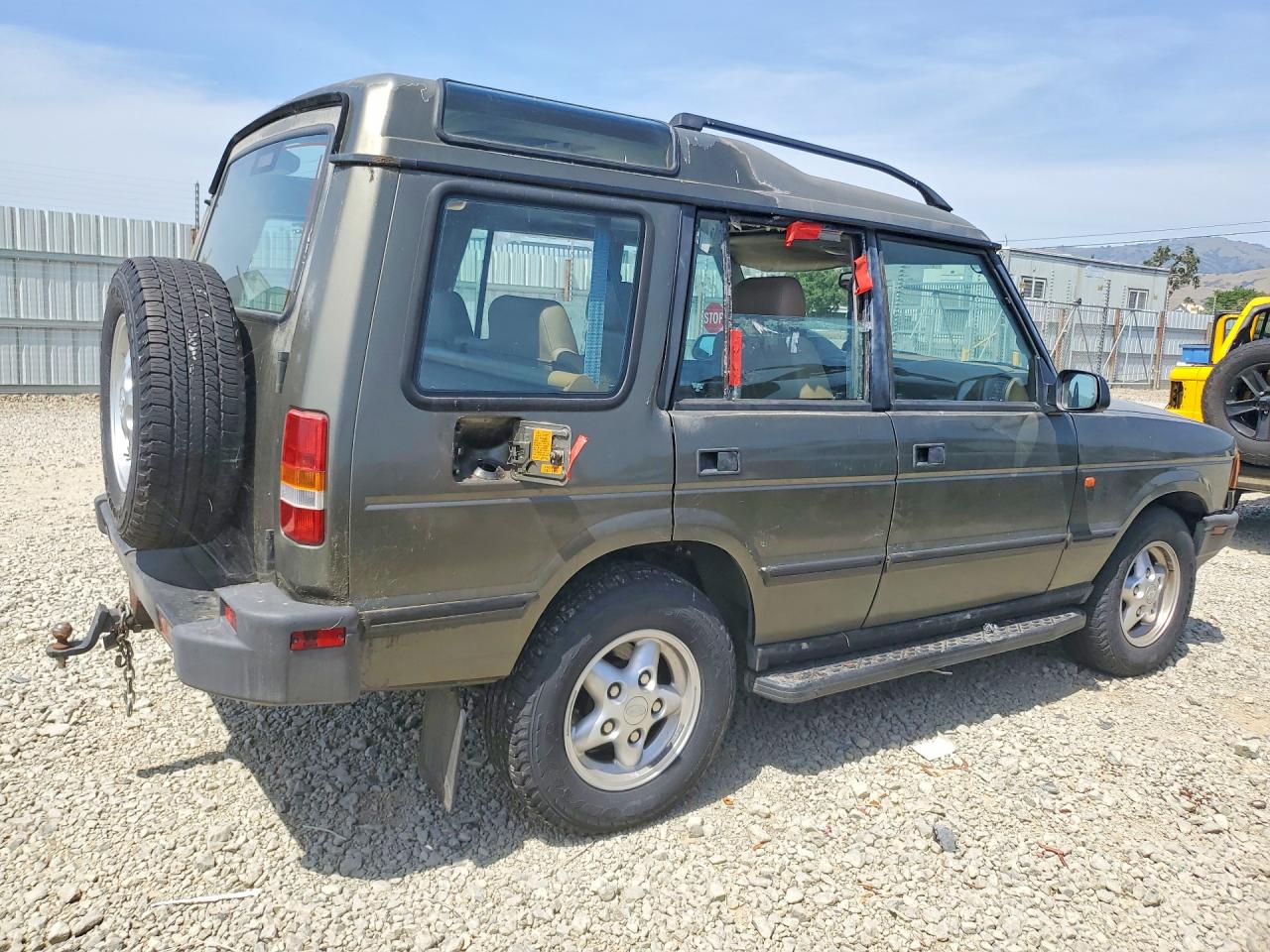 LAND ROVER DISCOVERY 1996 — 4