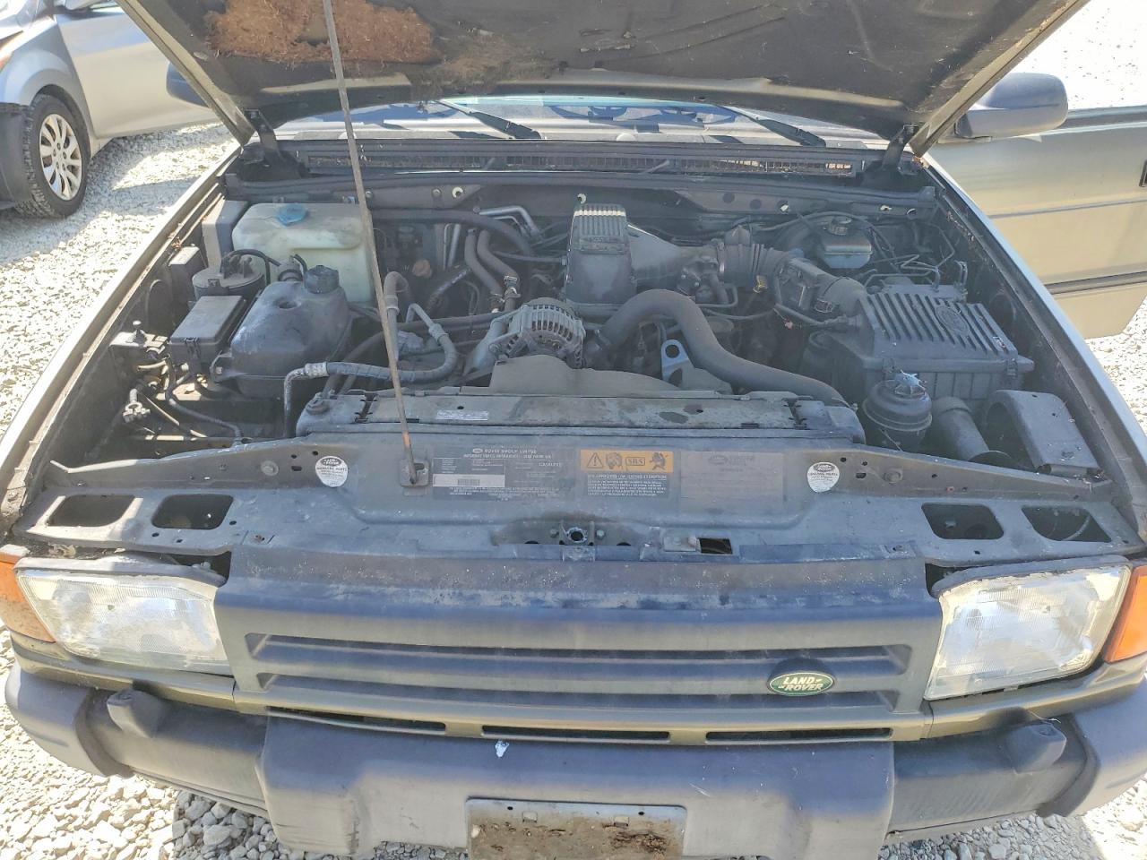 LAND ROVER DISCOVERY 1996 — 13