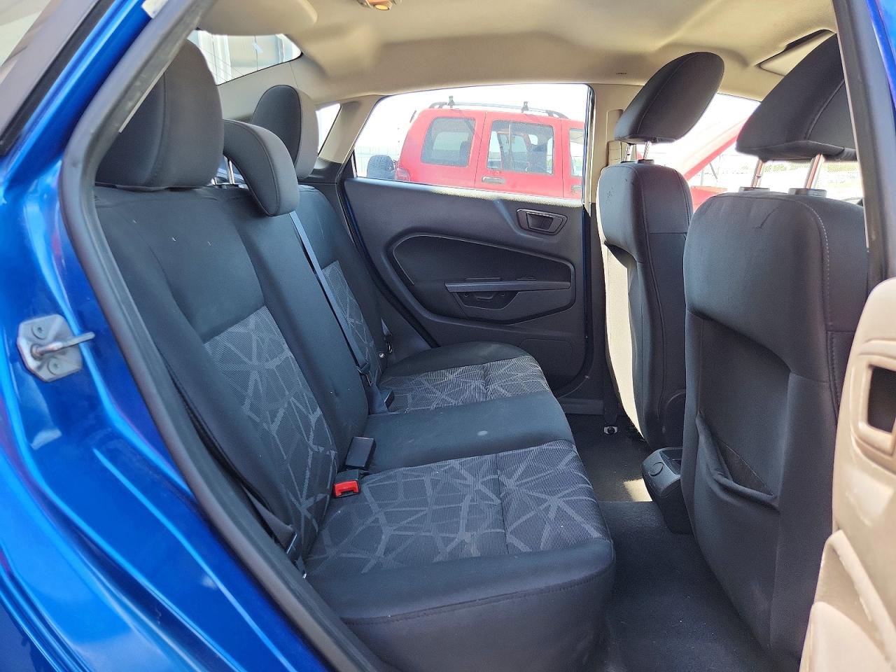 FORD FIESTA 2011 — 11