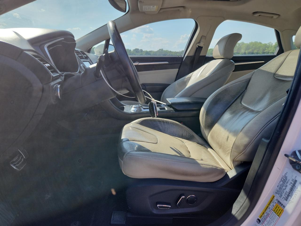 FORD FUSION 2017 — 8