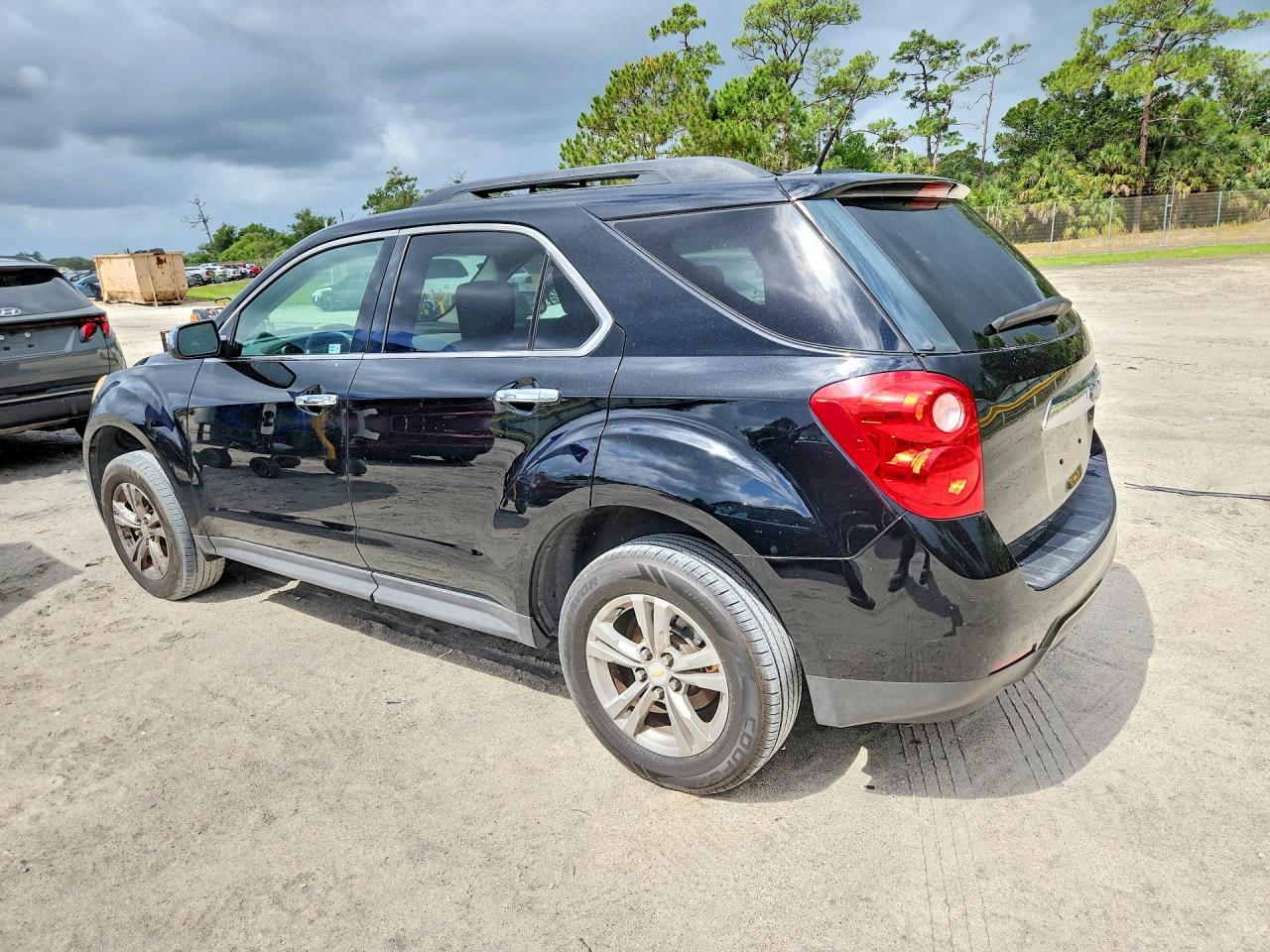 CHEVROLET EQUINOX 2011 — 3