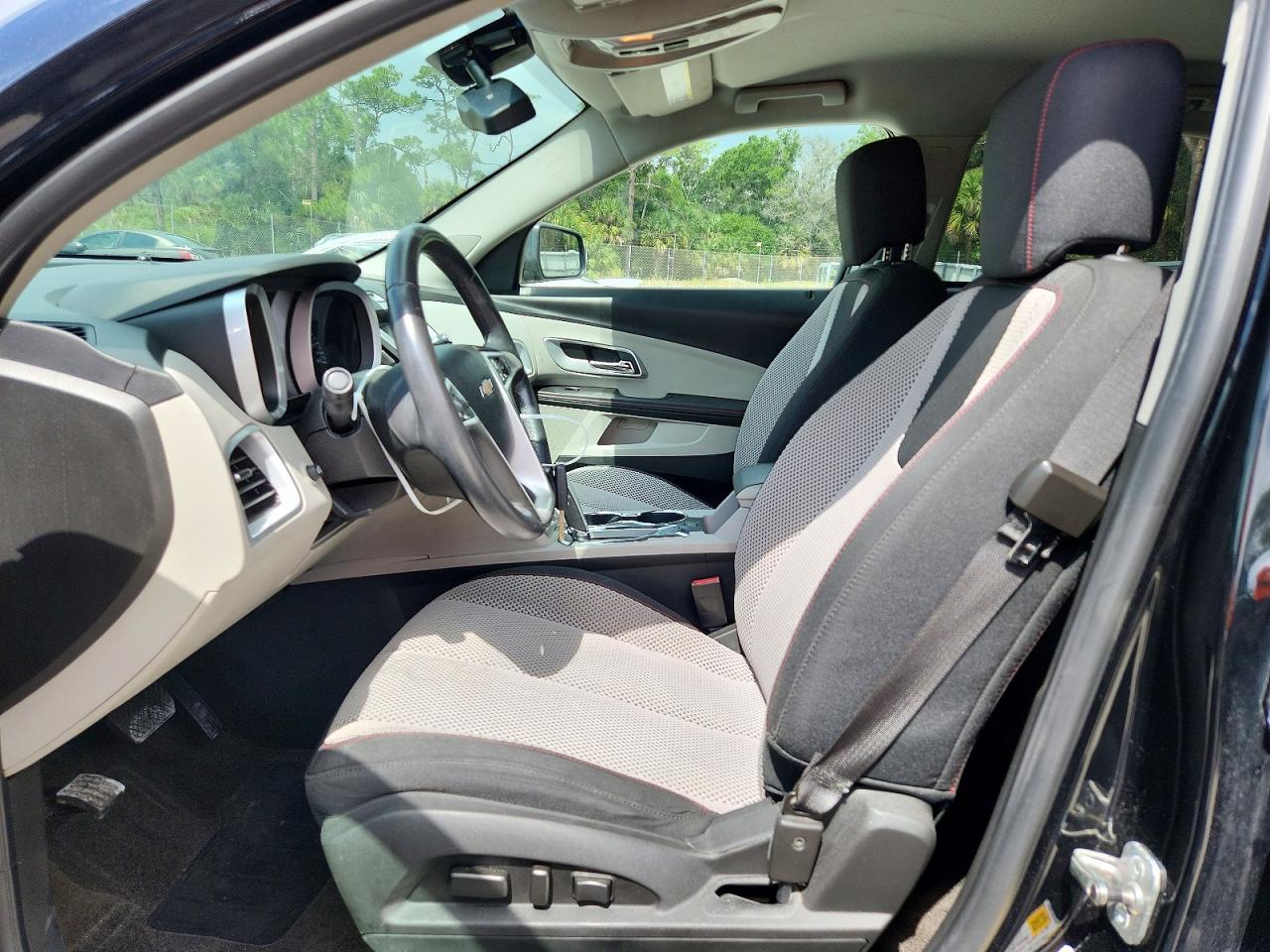 CHEVROLET EQUINOX 2011 — 8