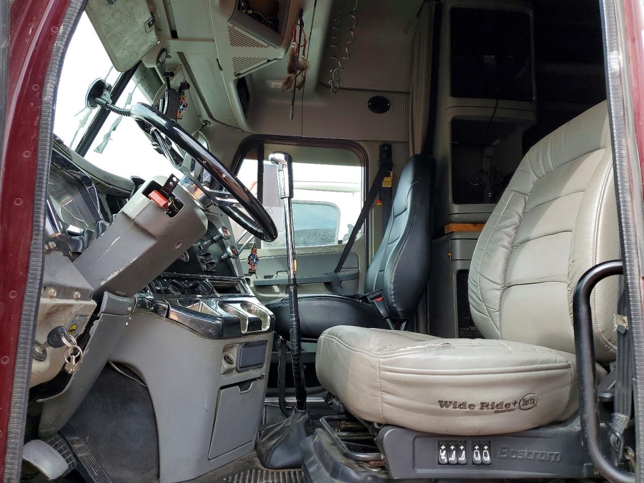 FREIGHTLINER COLUMBIA 2006 — 6