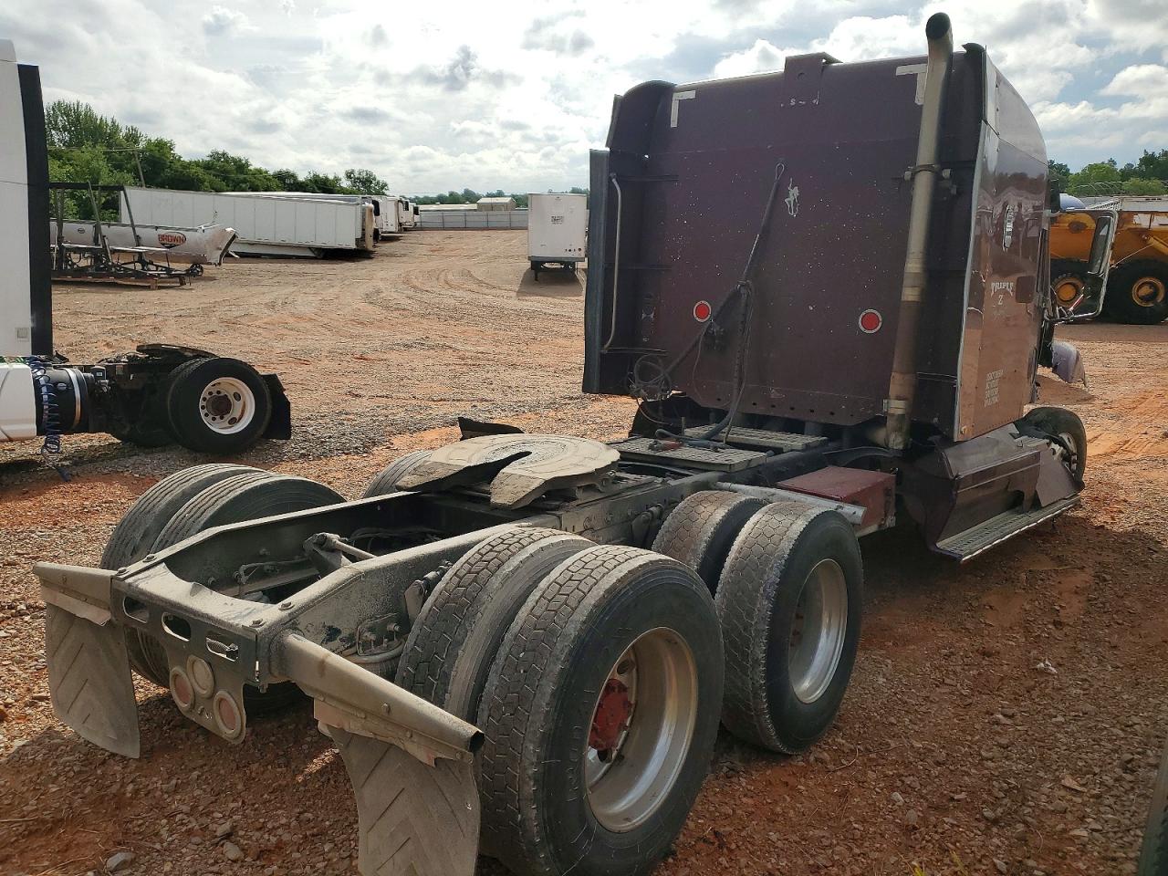 FREIGHTLINER COLUMBIA 2006 — 5