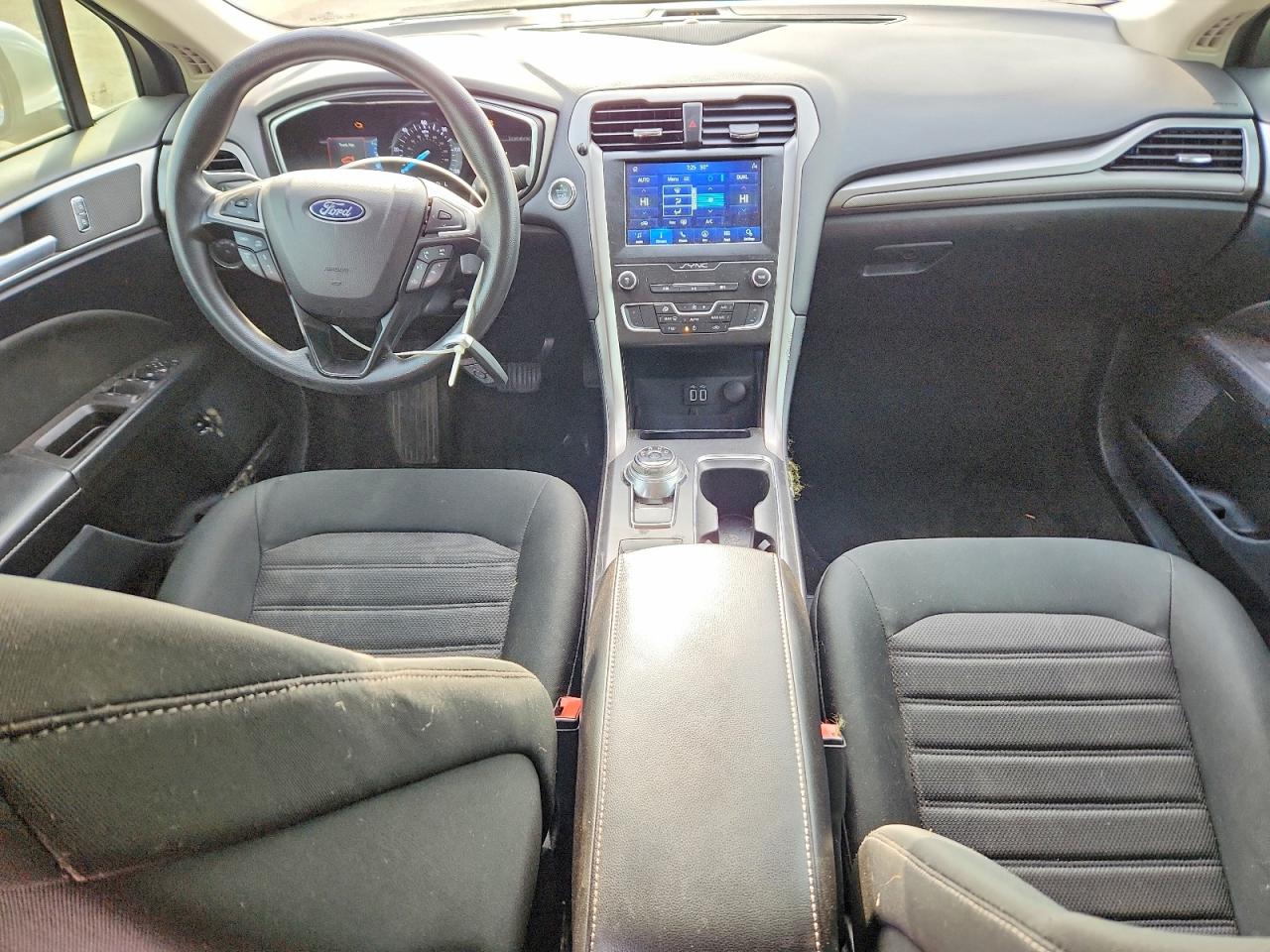 FORD FUSION 2020 — 9