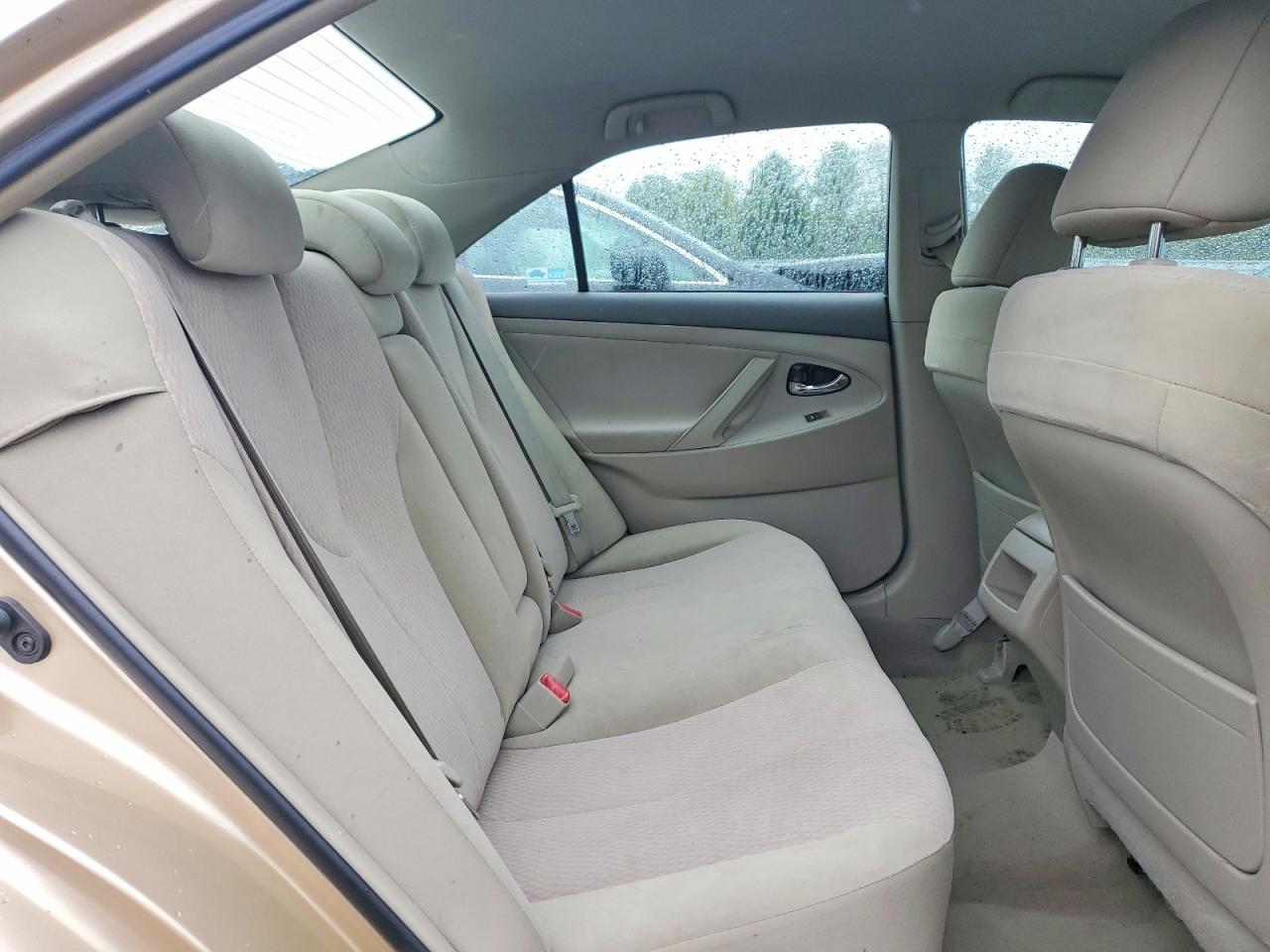 TOYOTA CAMRY 2011 — 11