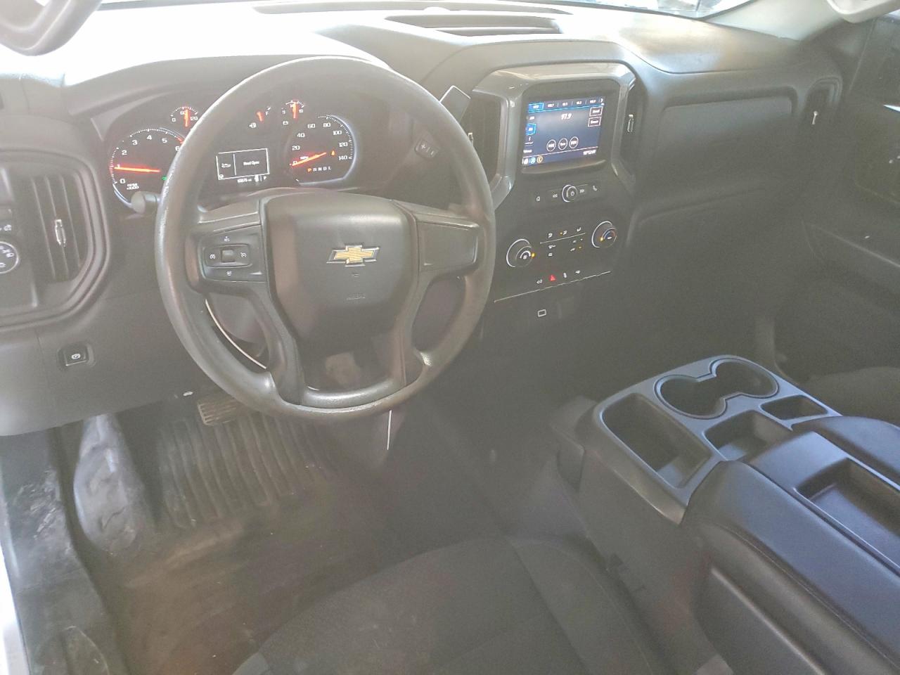 CHEVROLET SILVERADO 2020 — 9