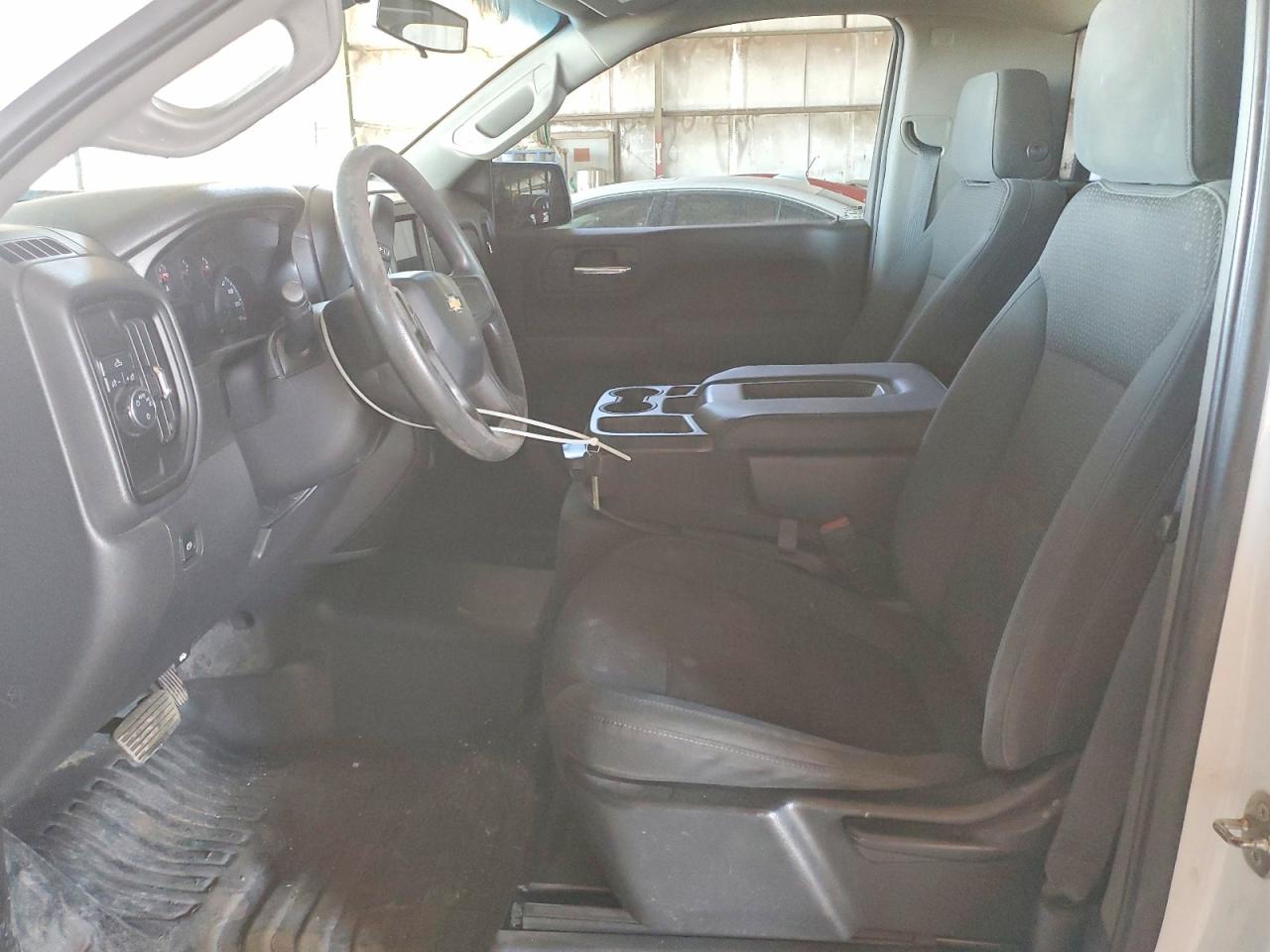CHEVROLET SILVERADO 2020 — 8