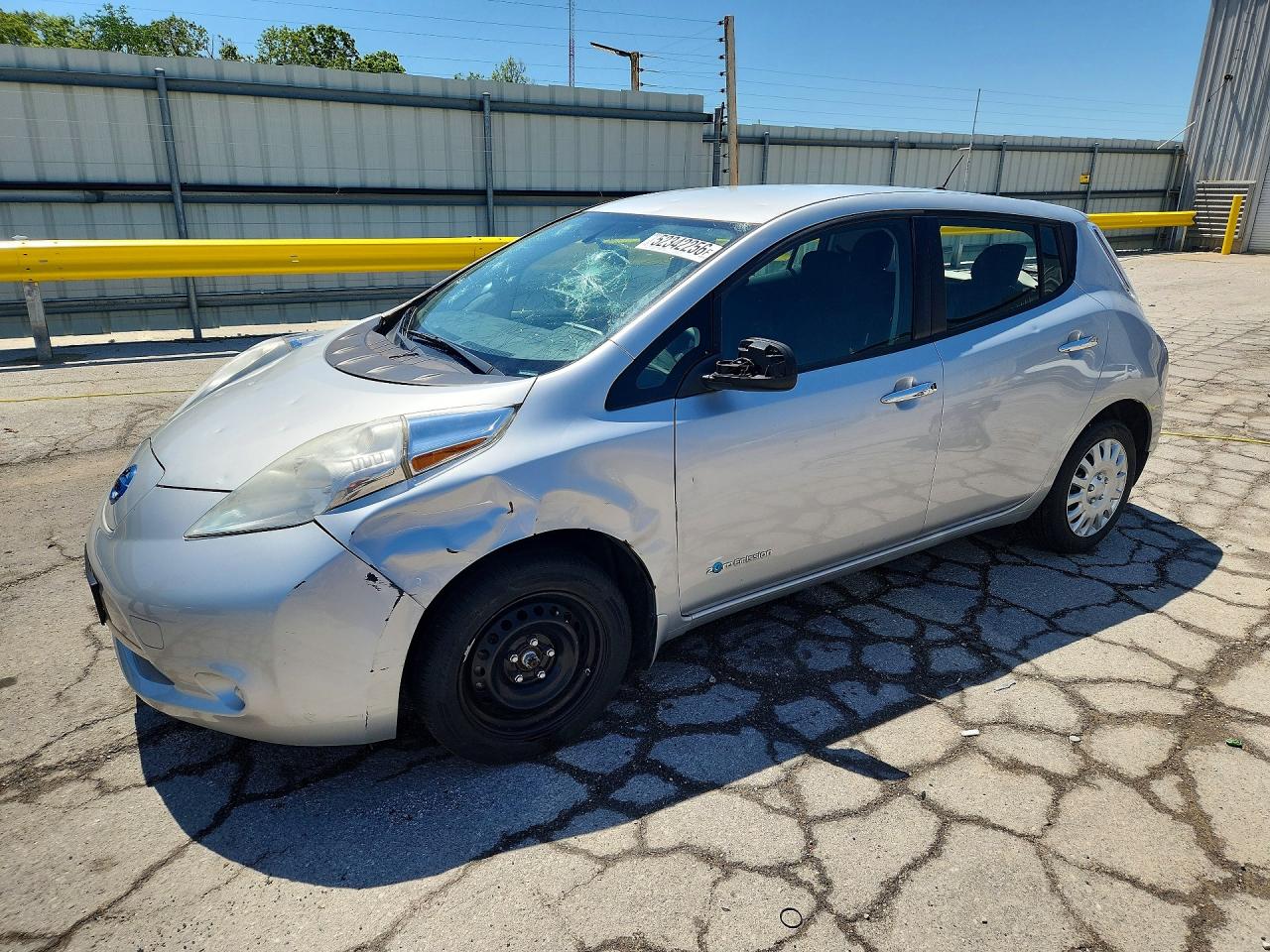 2015 NISSAN LEAF S
