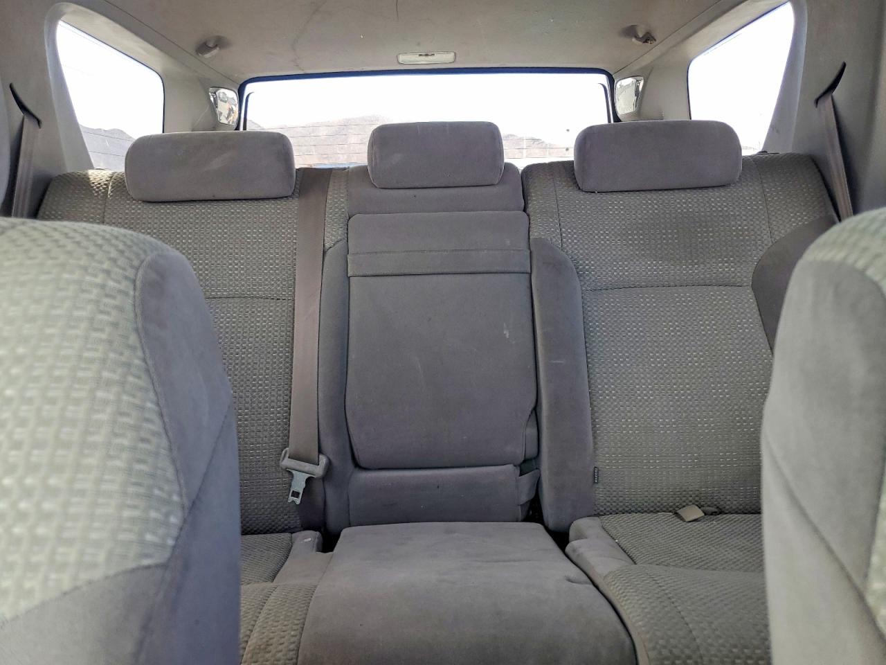 TOYOTA 4RUNNER 2004 — 11