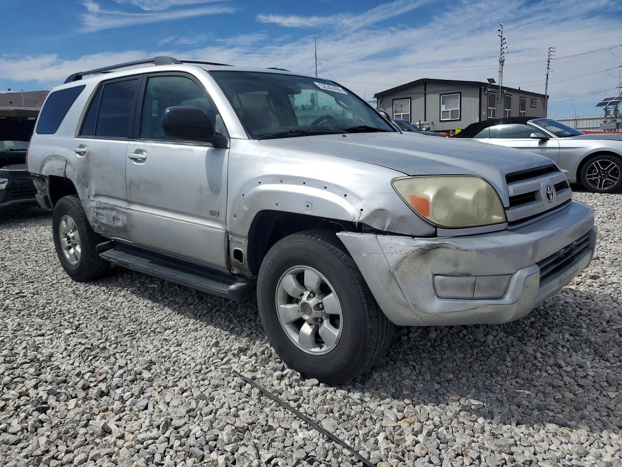 TOYOTA 4RUNNER 2004 — 5