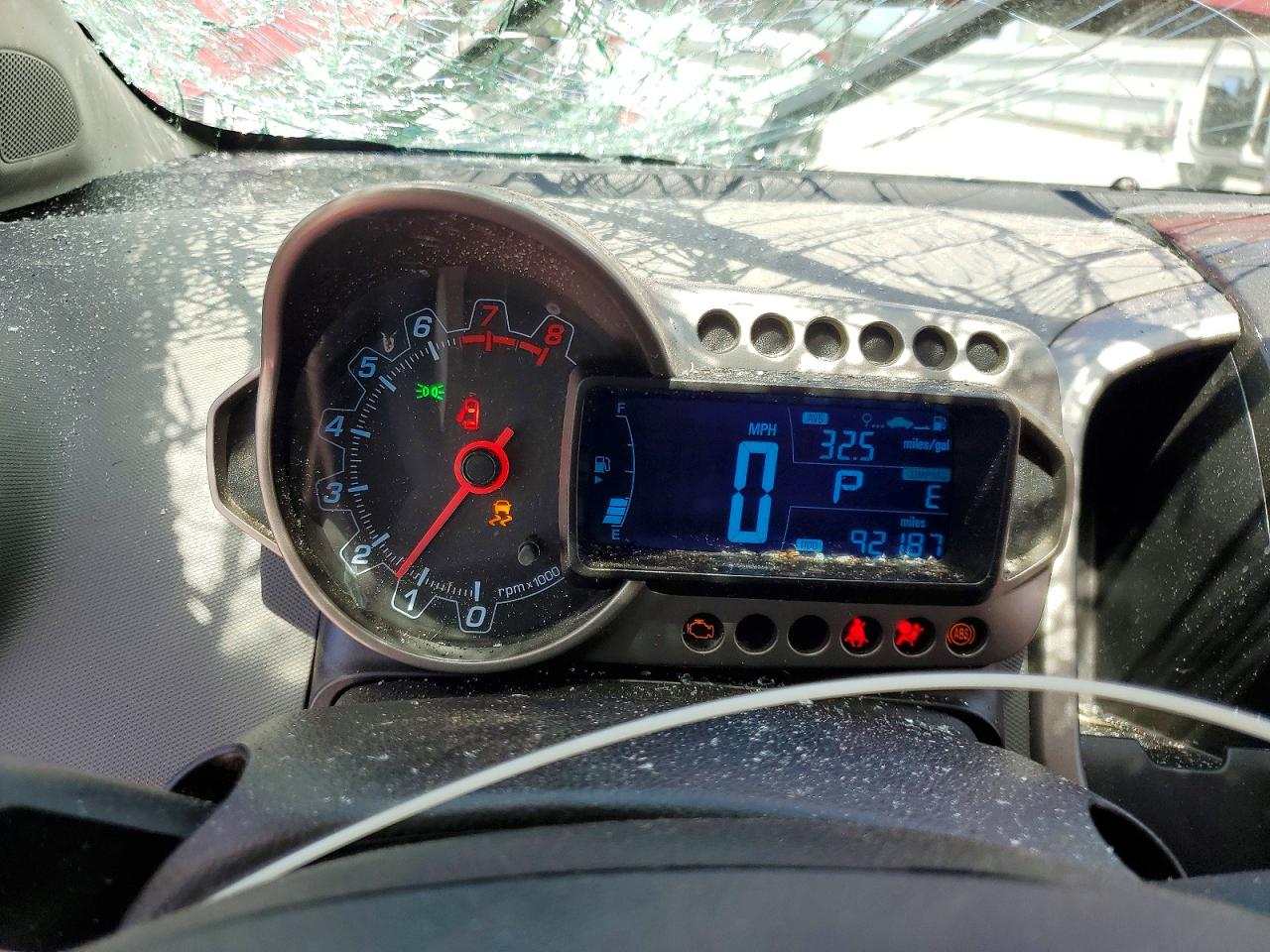 CHEVROLET SONIC 2014 — 10