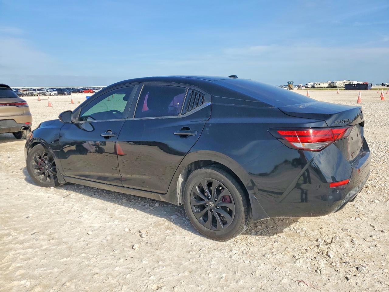 NISSAN SENTRA 2020 — 3
