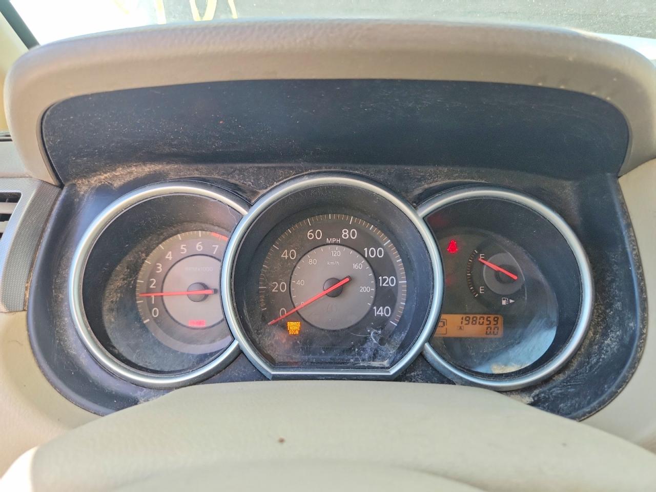 NISSAN VERSA 2007 — 10