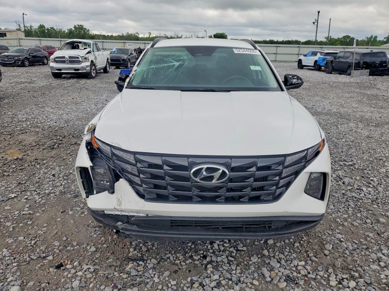 HYUNDAI TUCSON 2022 — 6