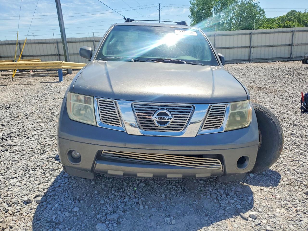 NISSAN PATHFINDER 2005 — 6