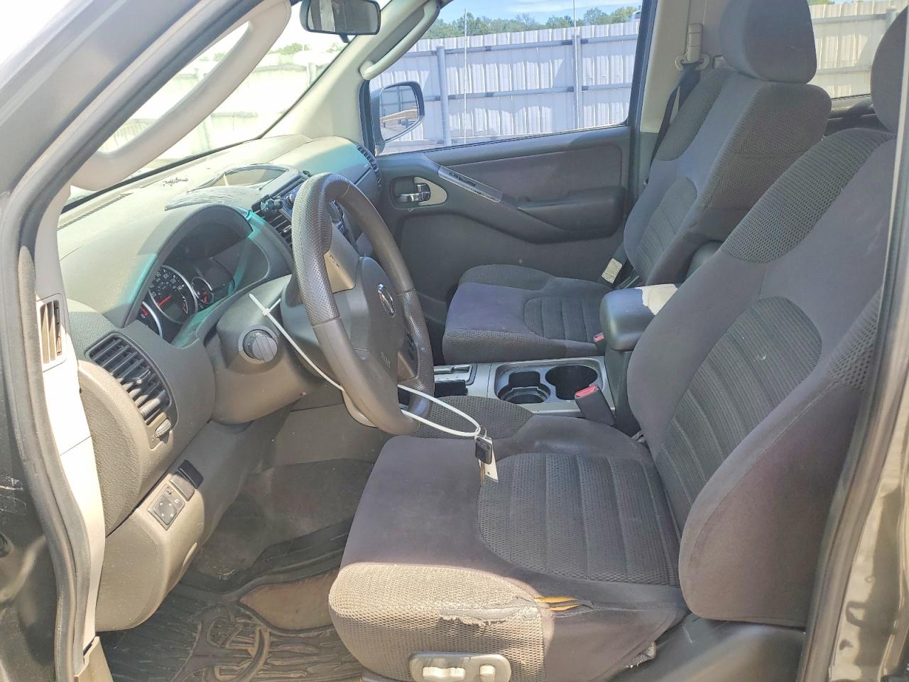 NISSAN PATHFINDER 2005 — 8