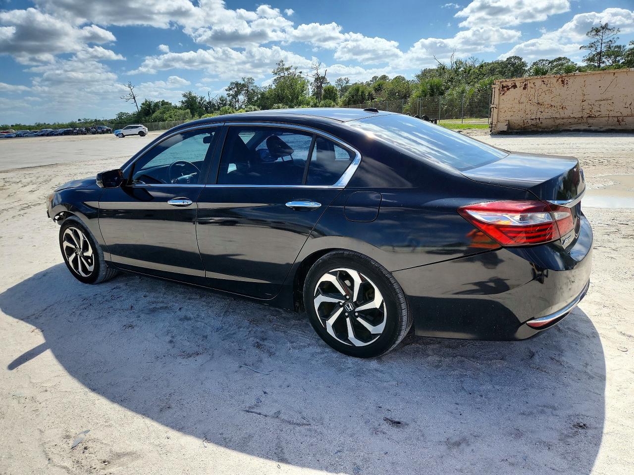 HONDA ACCORD 2017 — 3