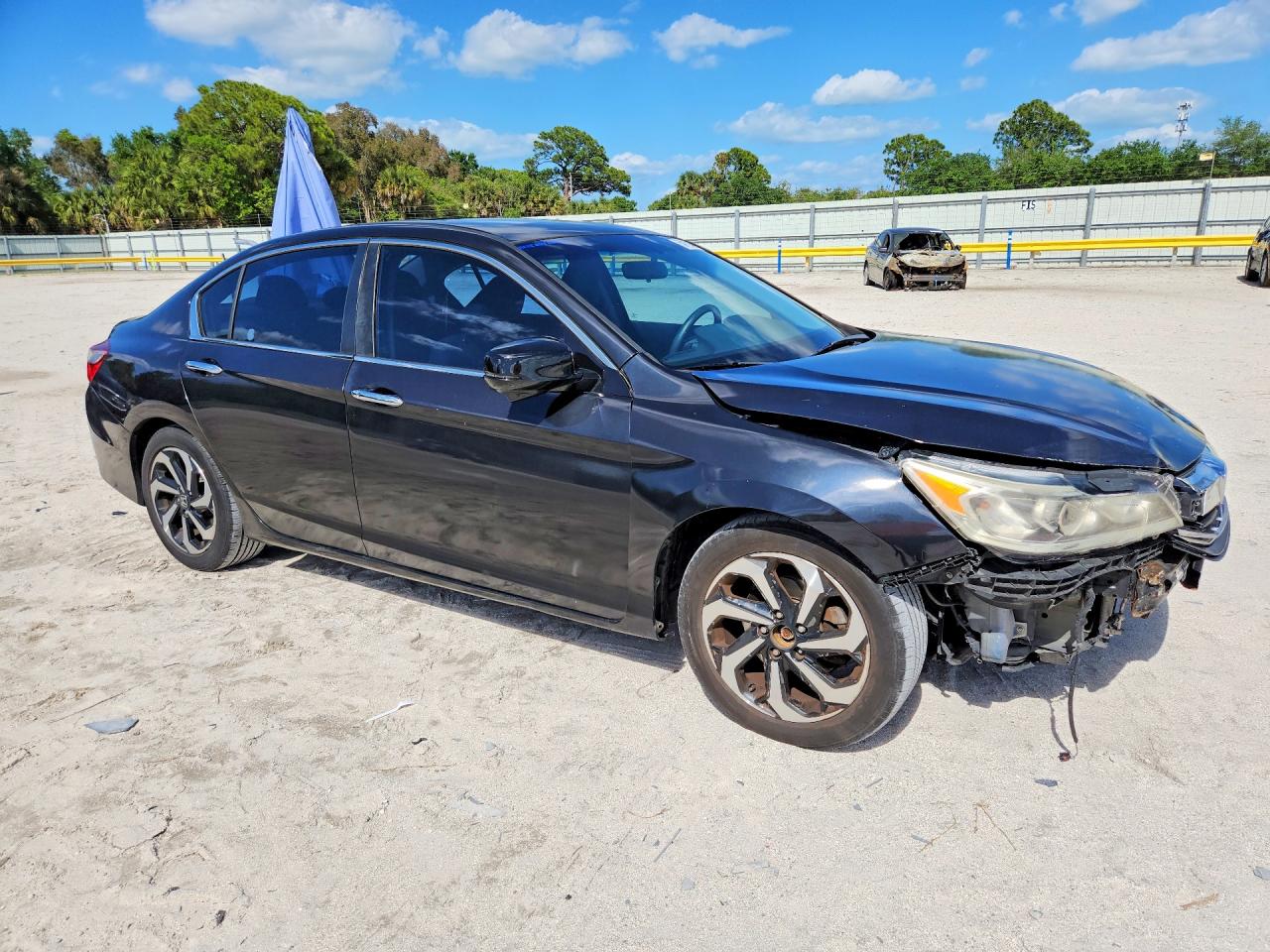 HONDA ACCORD 2017 — 5