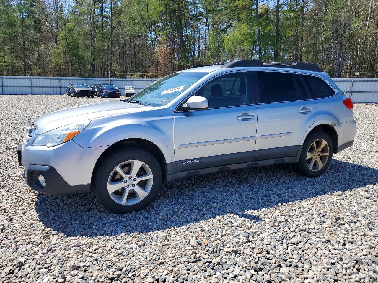 SUBARU OUTBACK 2013 — 2