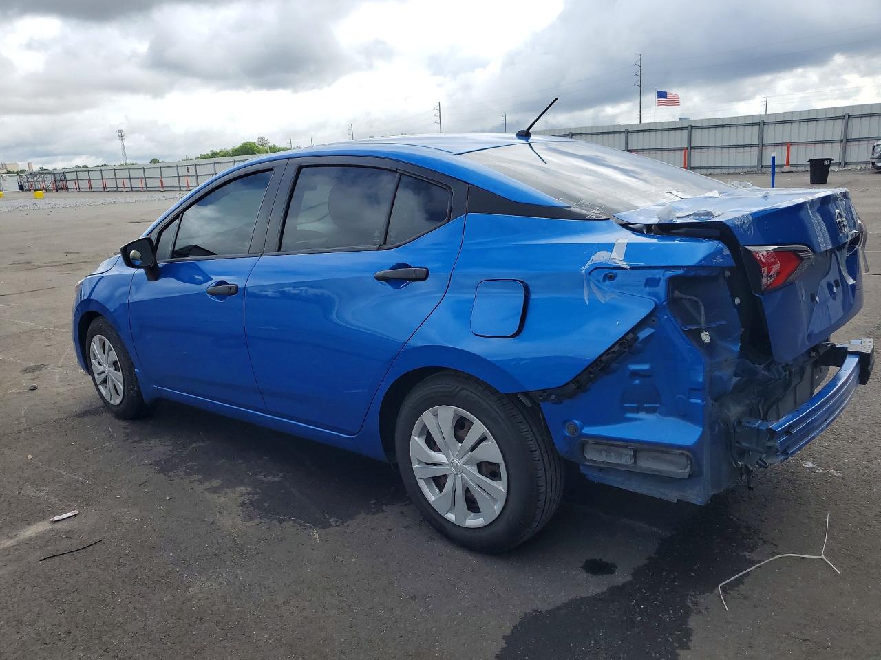 NISSAN VERSA 2021 — 3