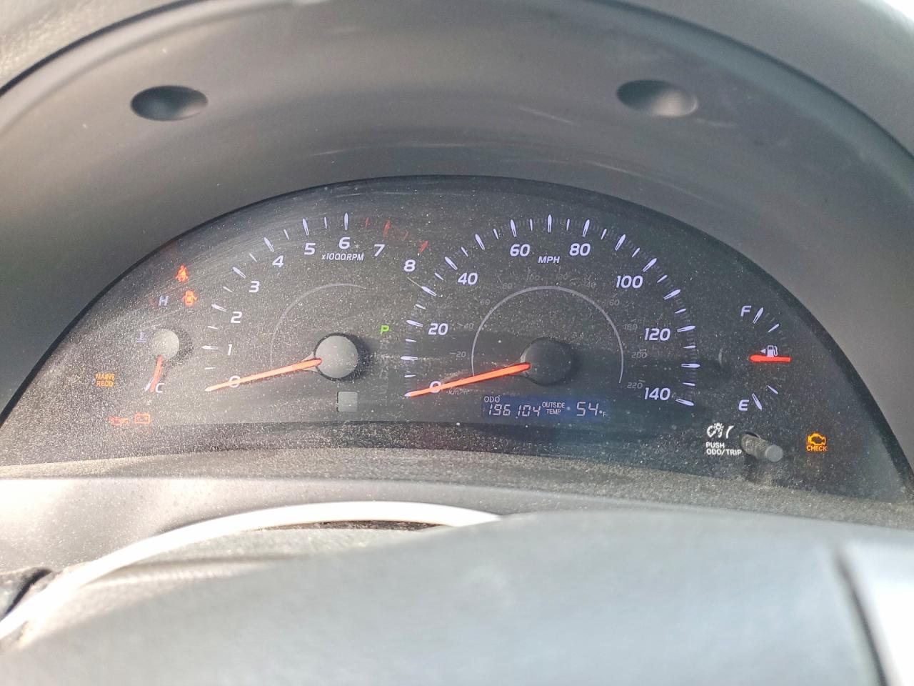 TOYOTA CAMRY 2010 — 10