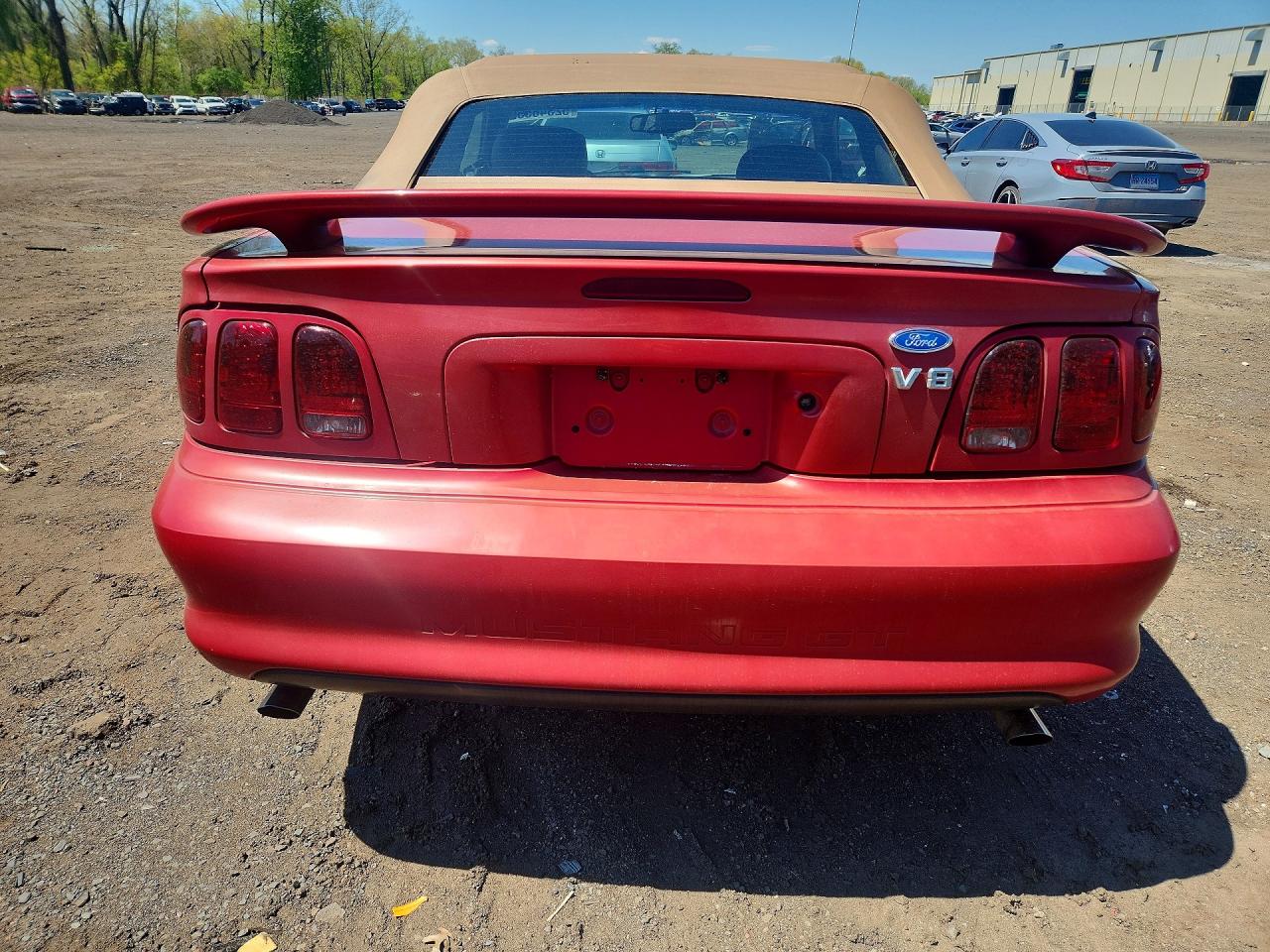 FORD MUSTANG 1996 — 7