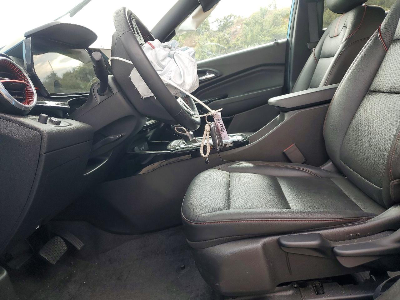 CHEVROLET TRAX 2025 — 8