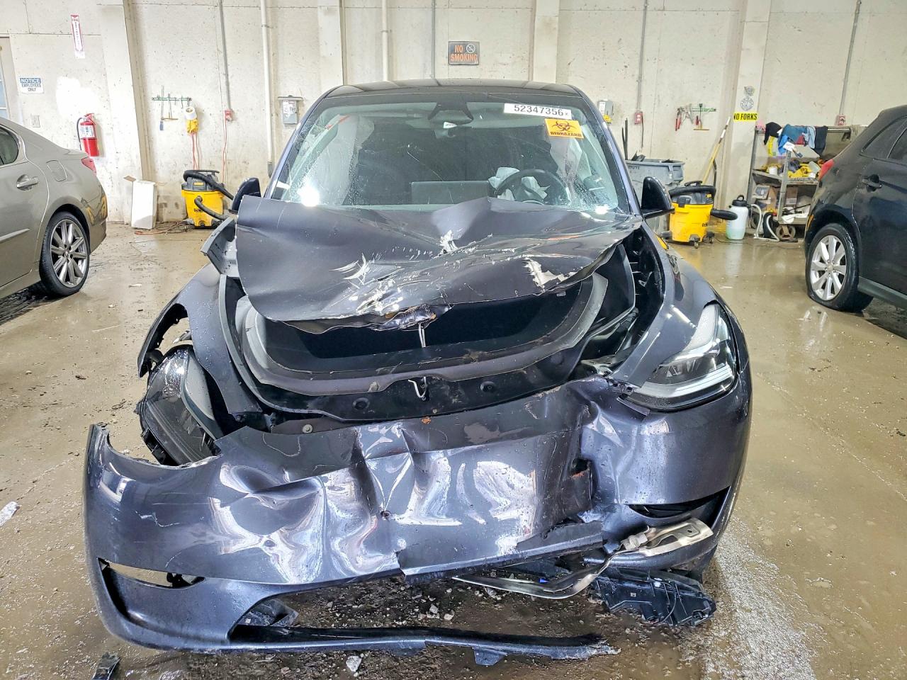 TESLA MODEL Y 2025 — 6