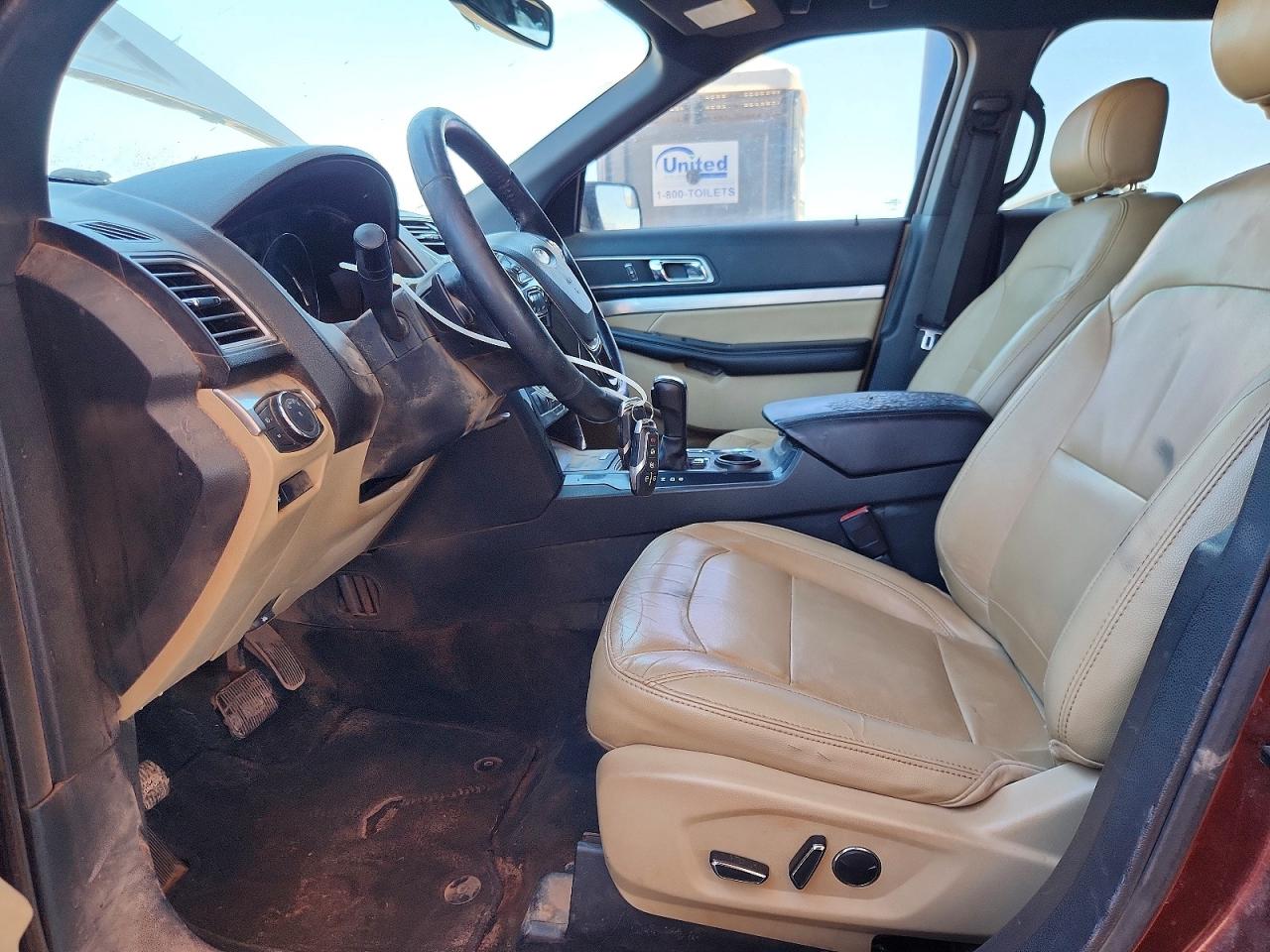 FORD EXPLORER 2016 — 8