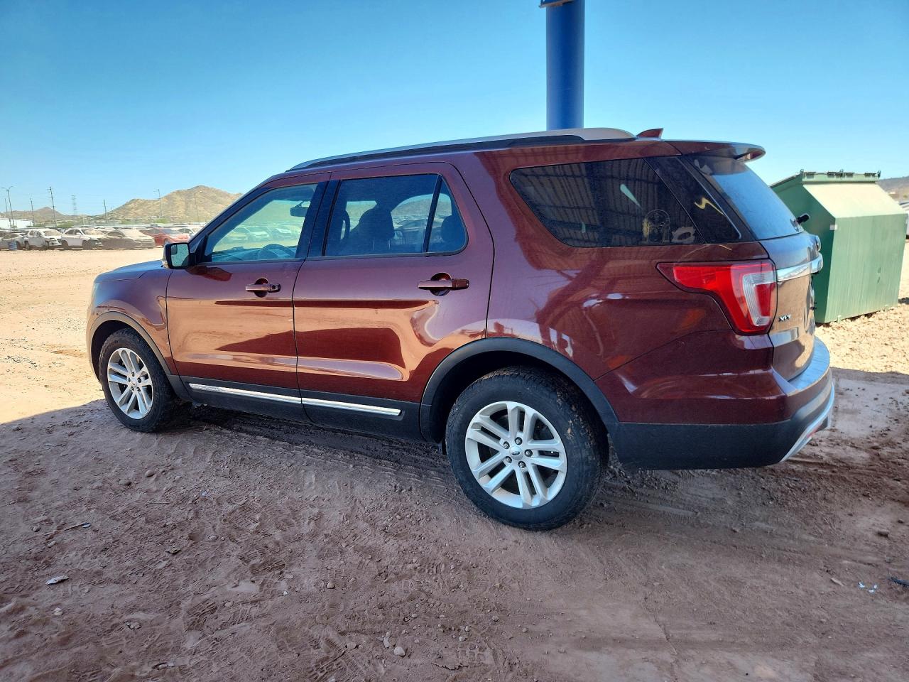FORD EXPLORER 2016 — 3