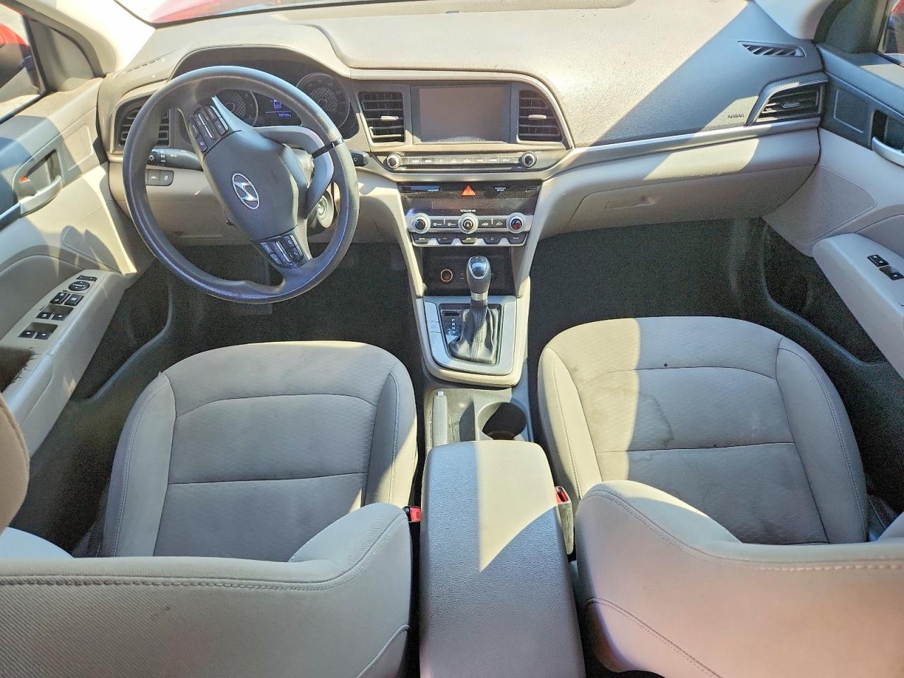 HYUNDAI ELANTRA 2020 — 9