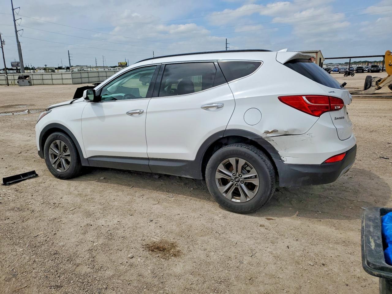 HYUNDAI SANTA FE 2016 — 3