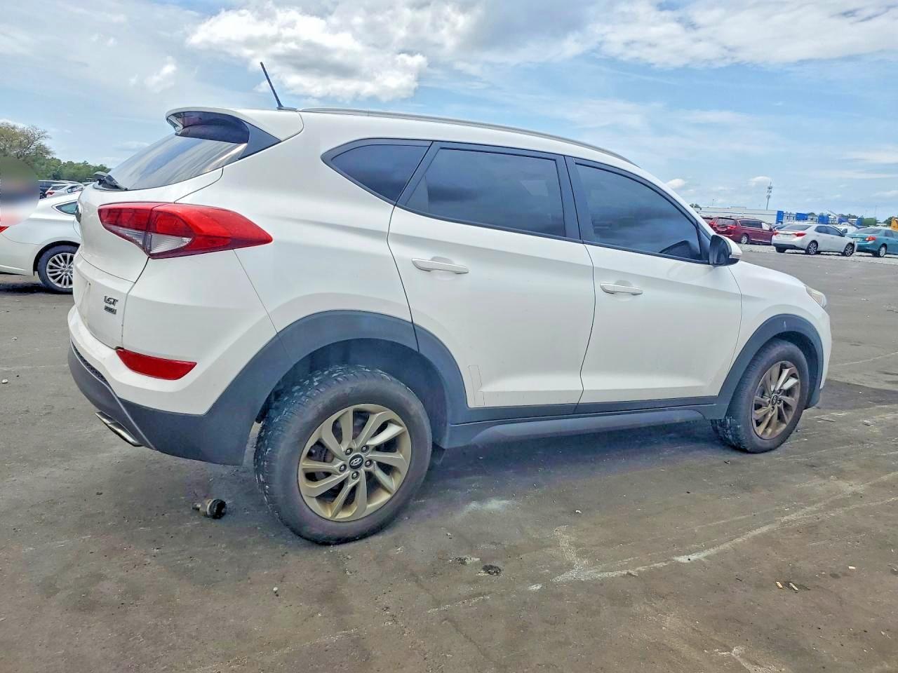 HYUNDAI TUCSON 2016 — 4