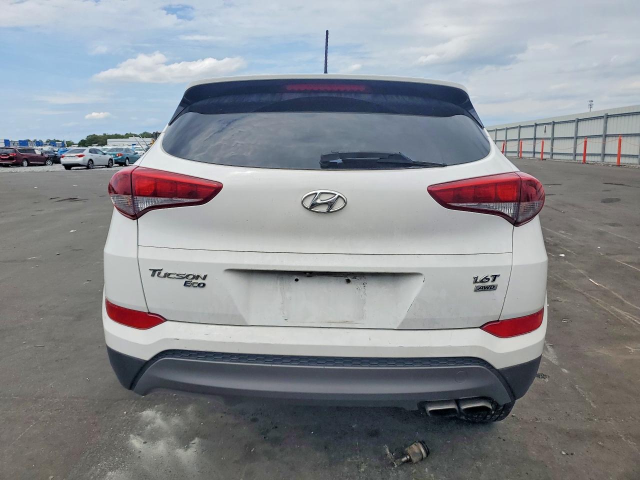 HYUNDAI TUCSON 2016 — 7