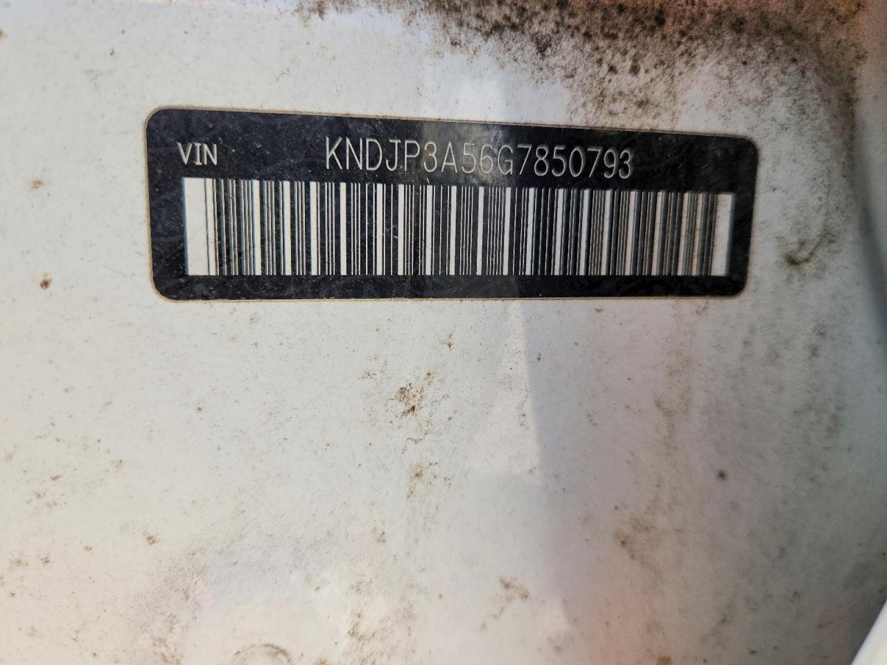 KIA SOUL 2016 — 14