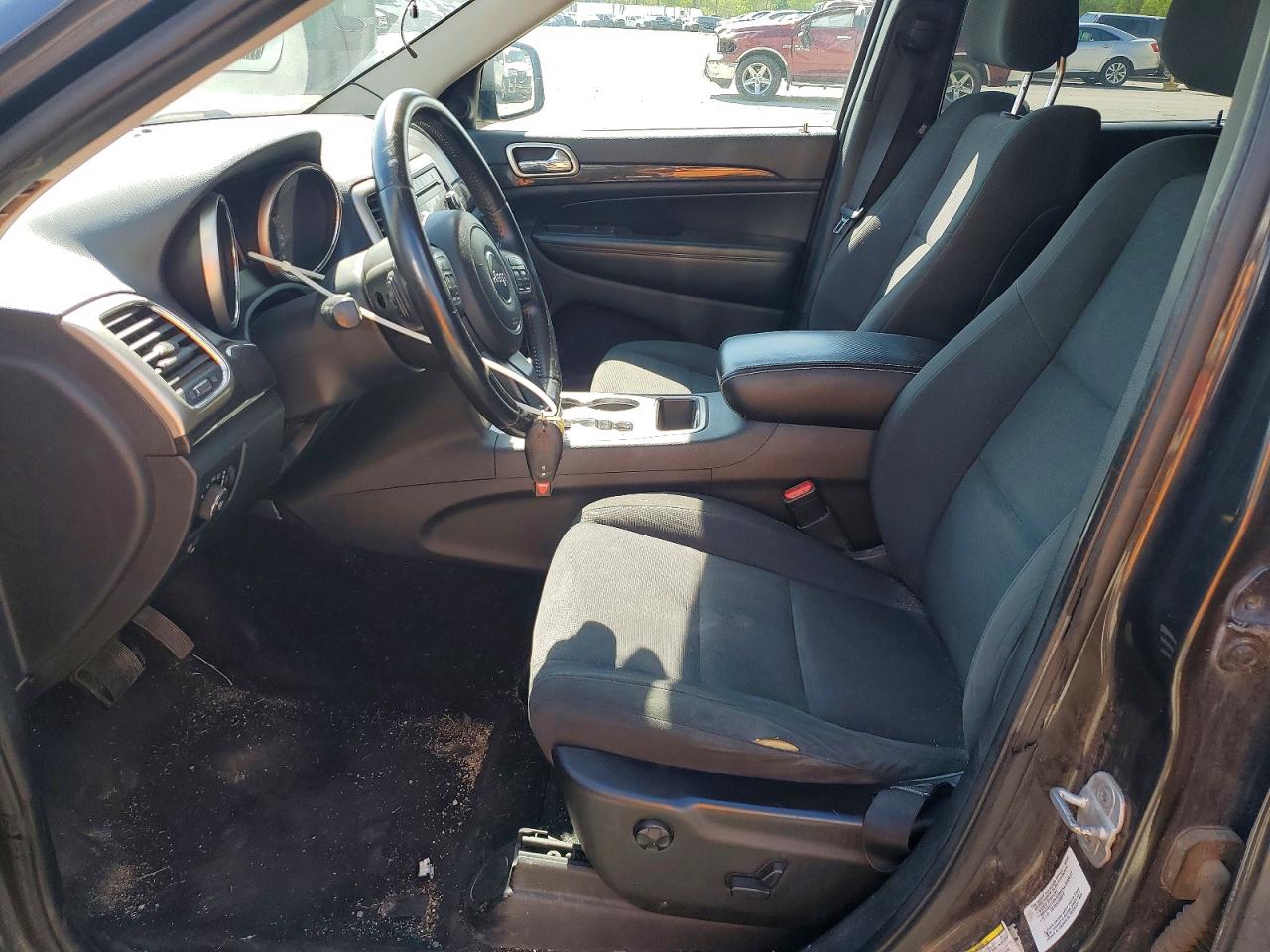 JEEP GRAND CHEROKEE 2011 — 8