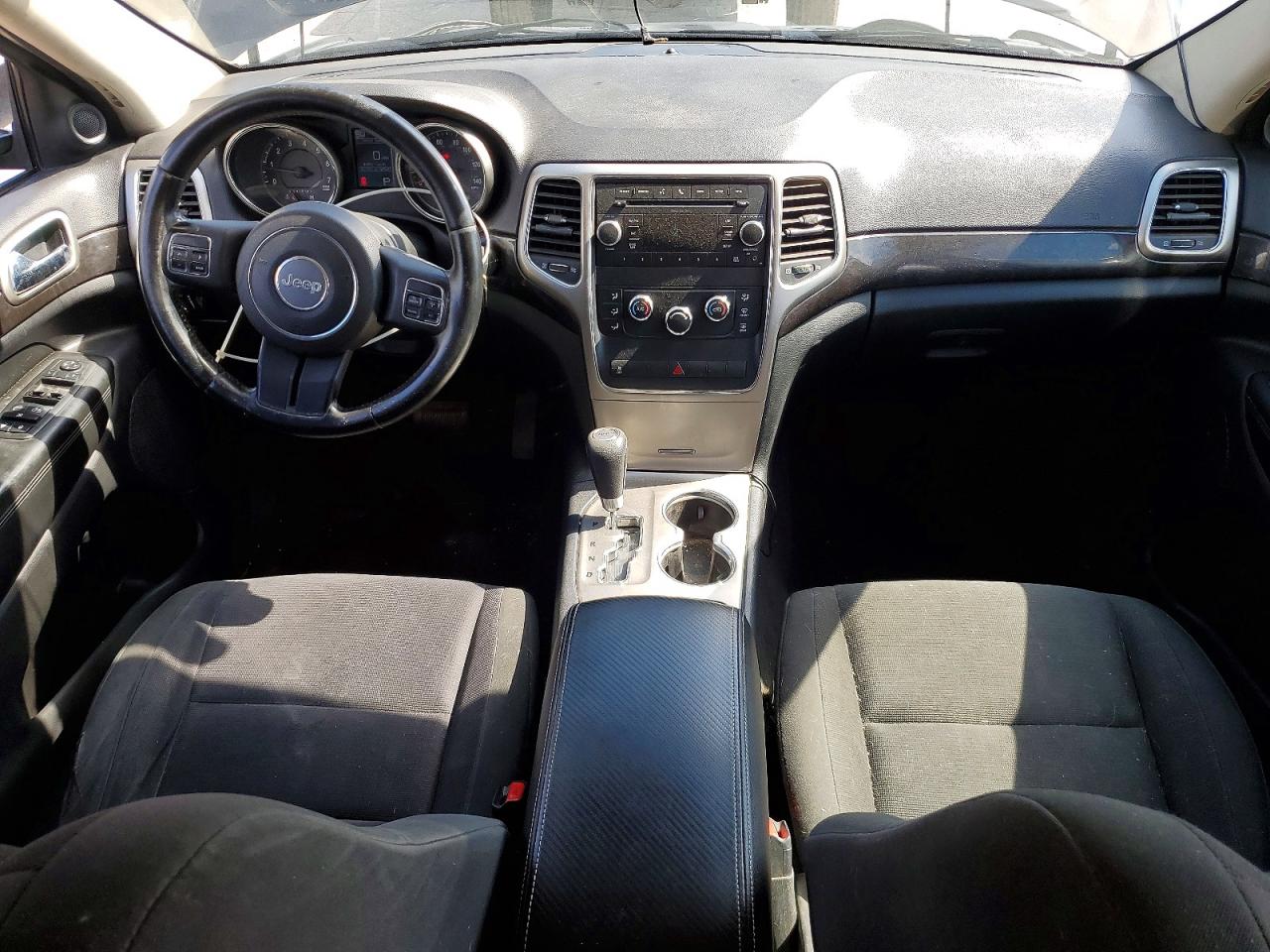 JEEP GRAND CHEROKEE 2011 — 9