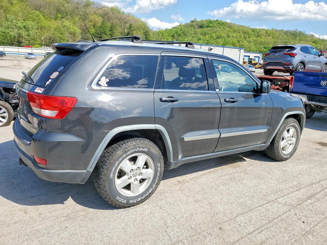 JEEP GRAND CHEROKEE 2011 — 4