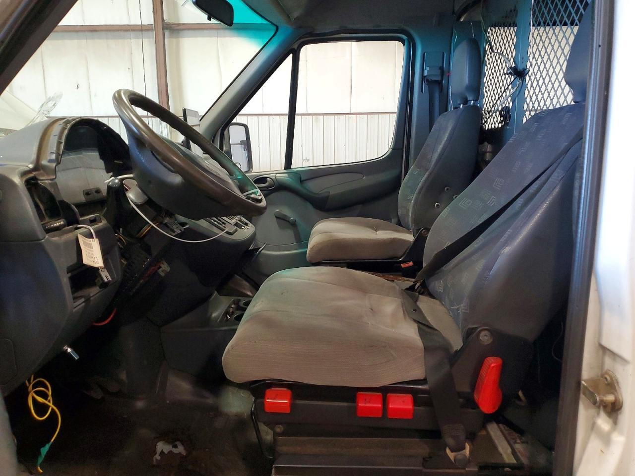 DODGE SPRINTER 2005 — 8