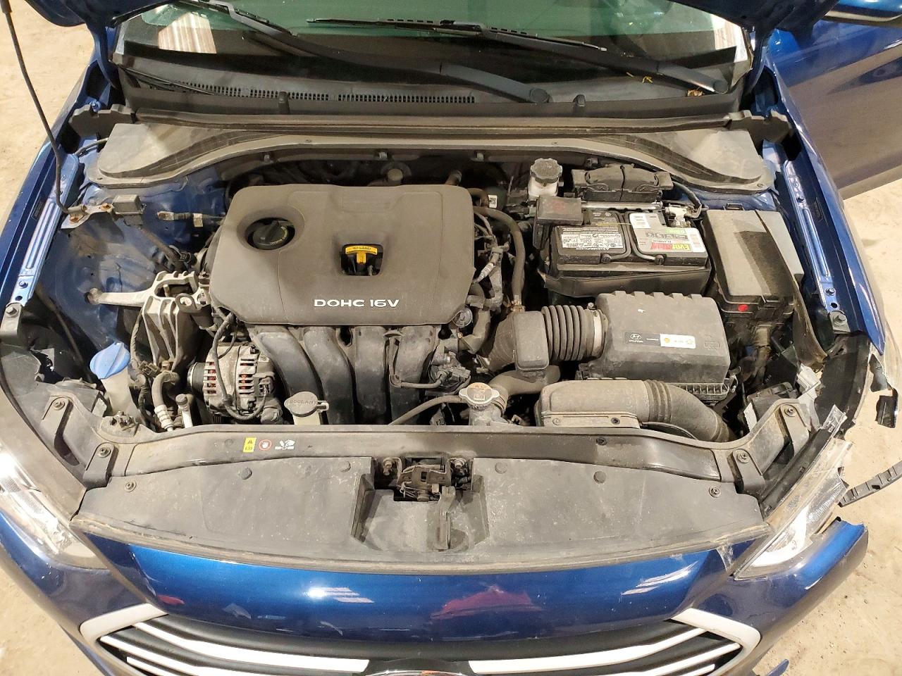 HYUNDAI ELANTRA 2018 — 12