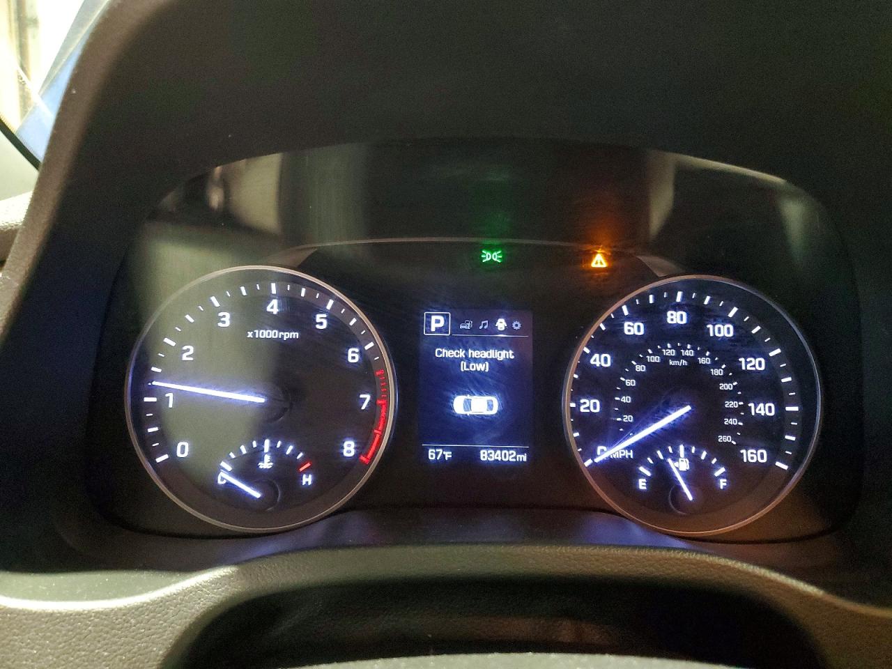 HYUNDAI ELANTRA 2018 — 10