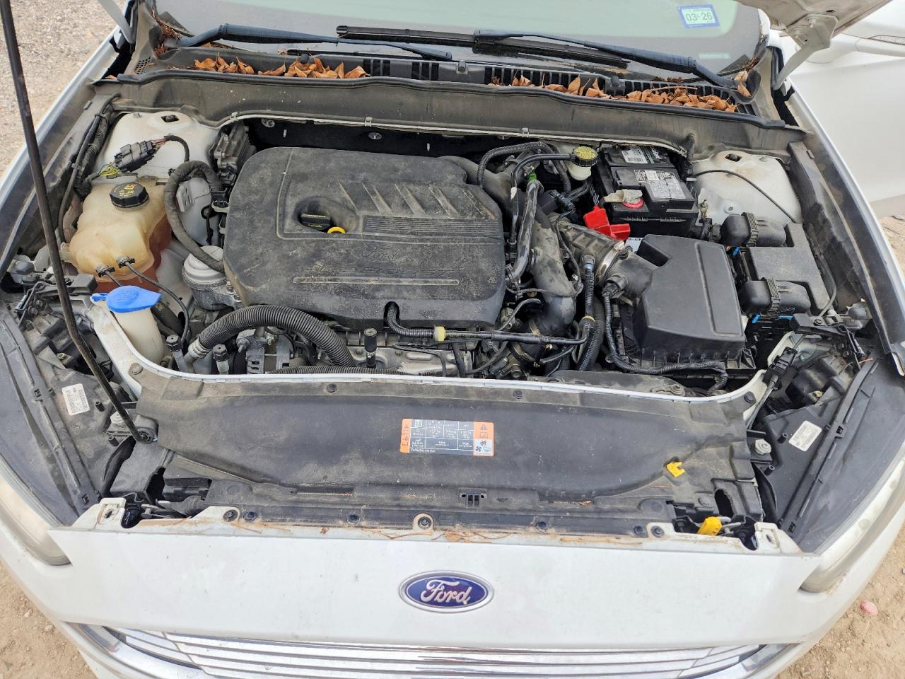 FORD FUSION 2015 — 12