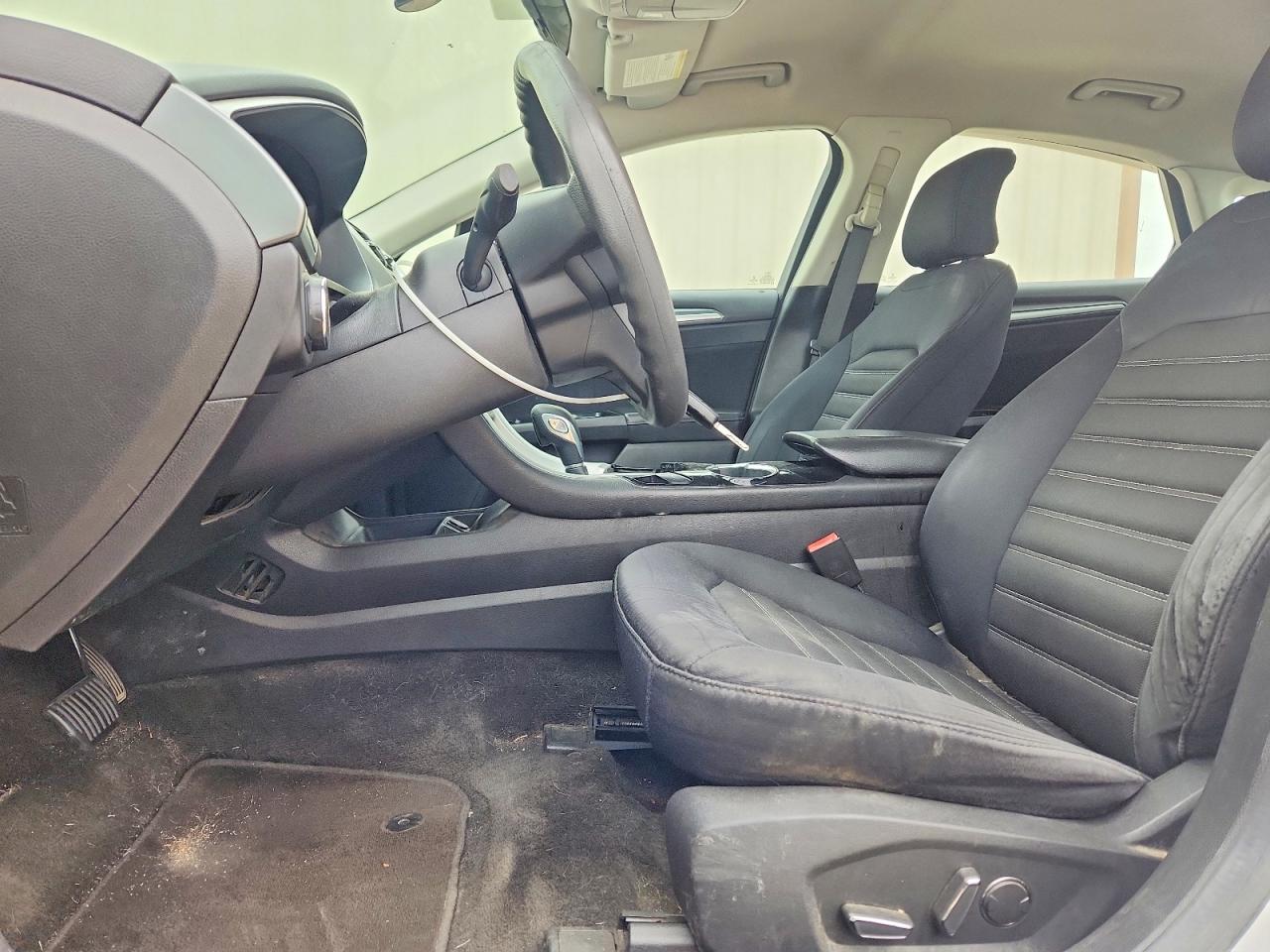 FORD FUSION 2015 — 8